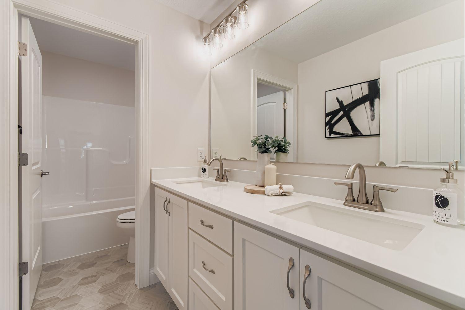 13722 Arrowhead Way Property Photo 25