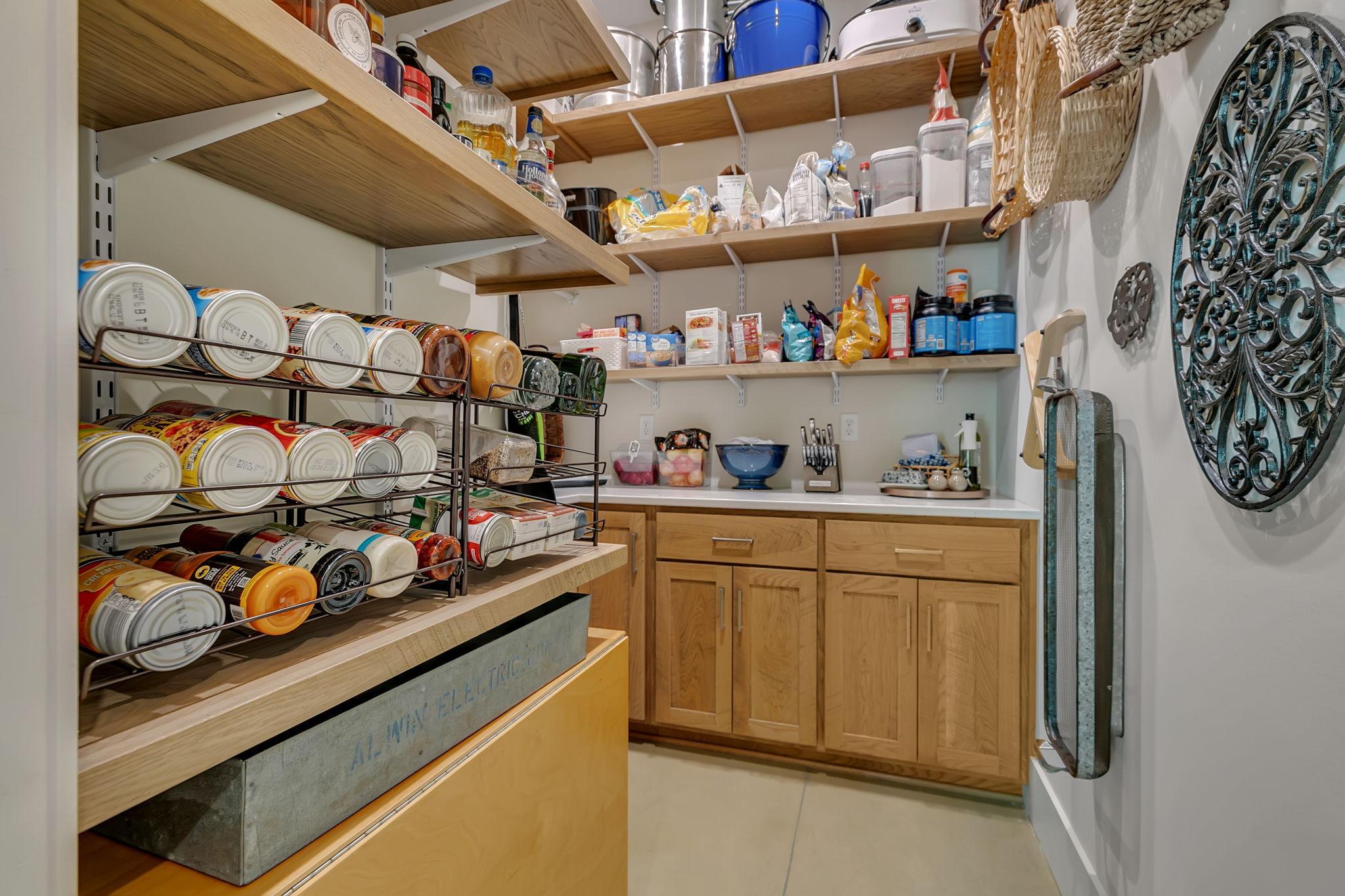 8995 N Shore Drive Property Photo 28