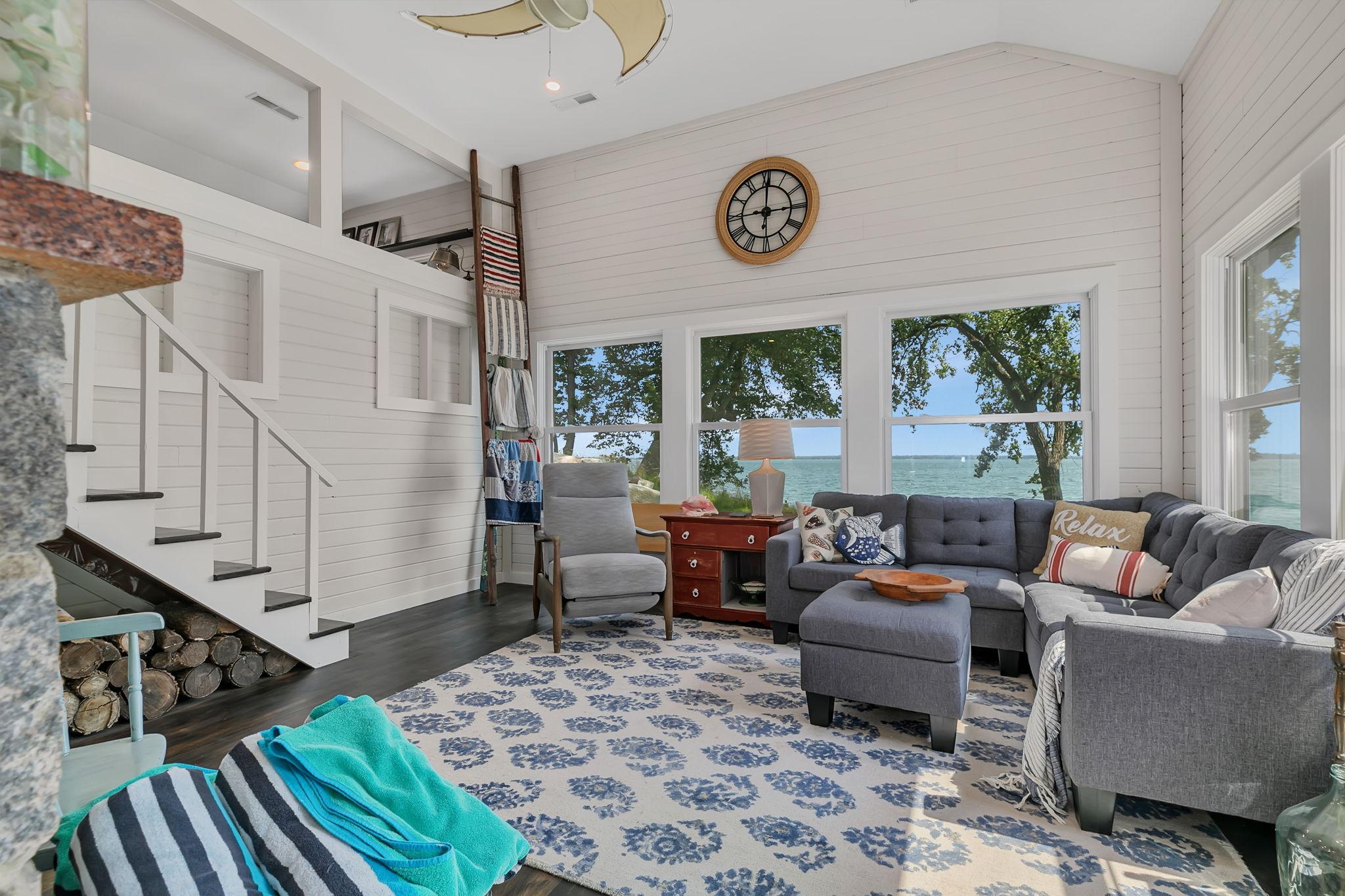 8995 N Shore Drive Property Photo 31