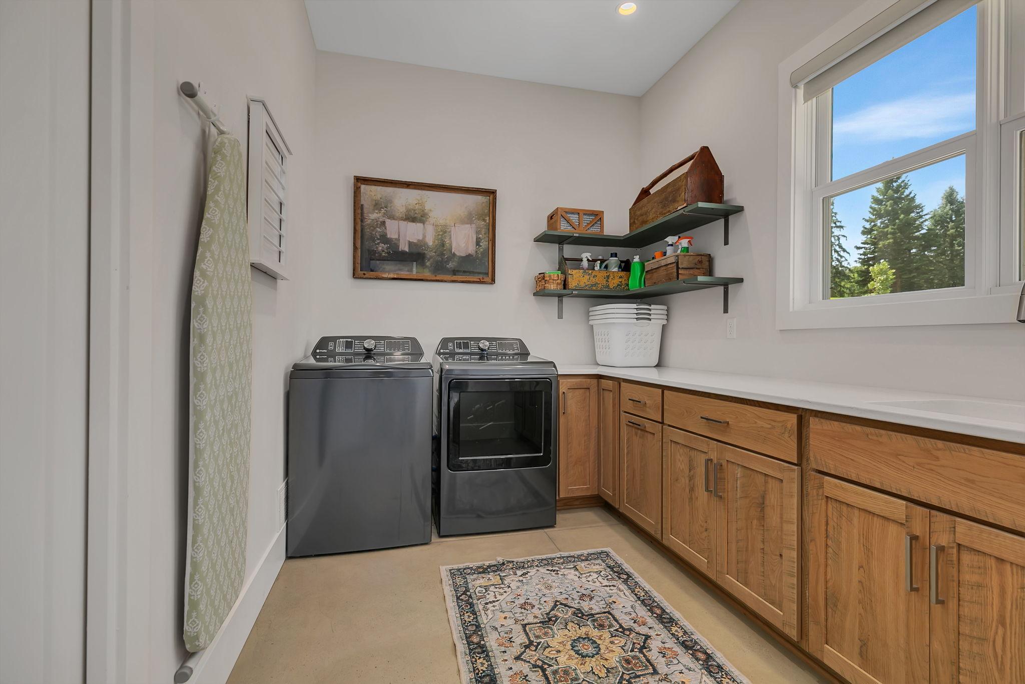 8995 N Shore Drive Property Photo 44