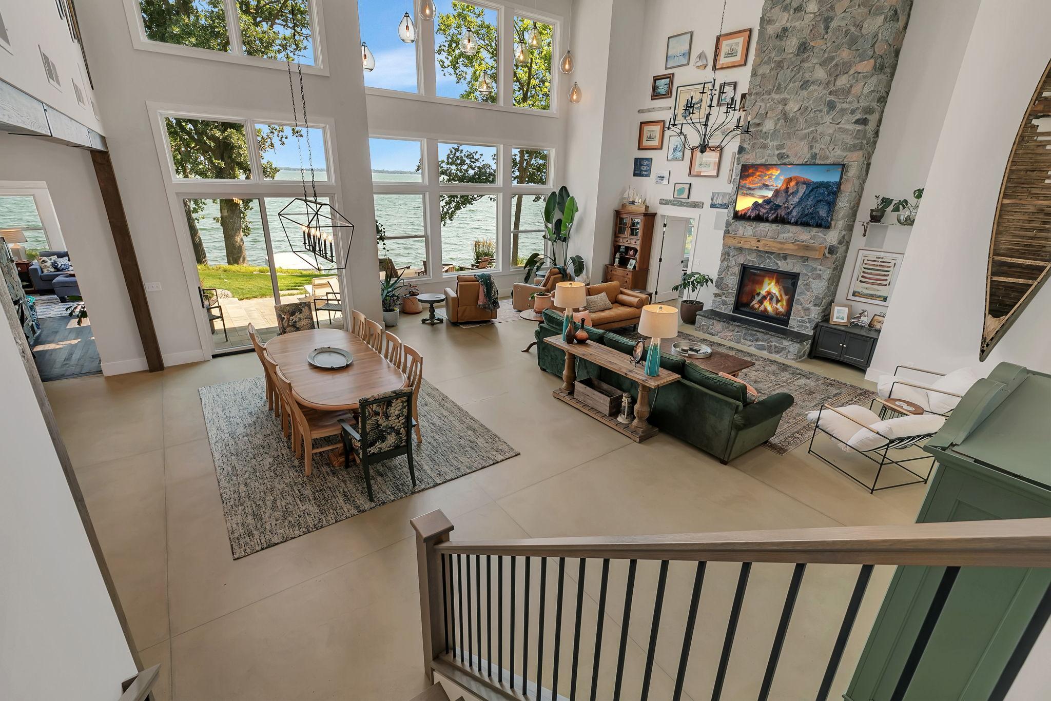 8995 N Shore Drive Property Photo 47