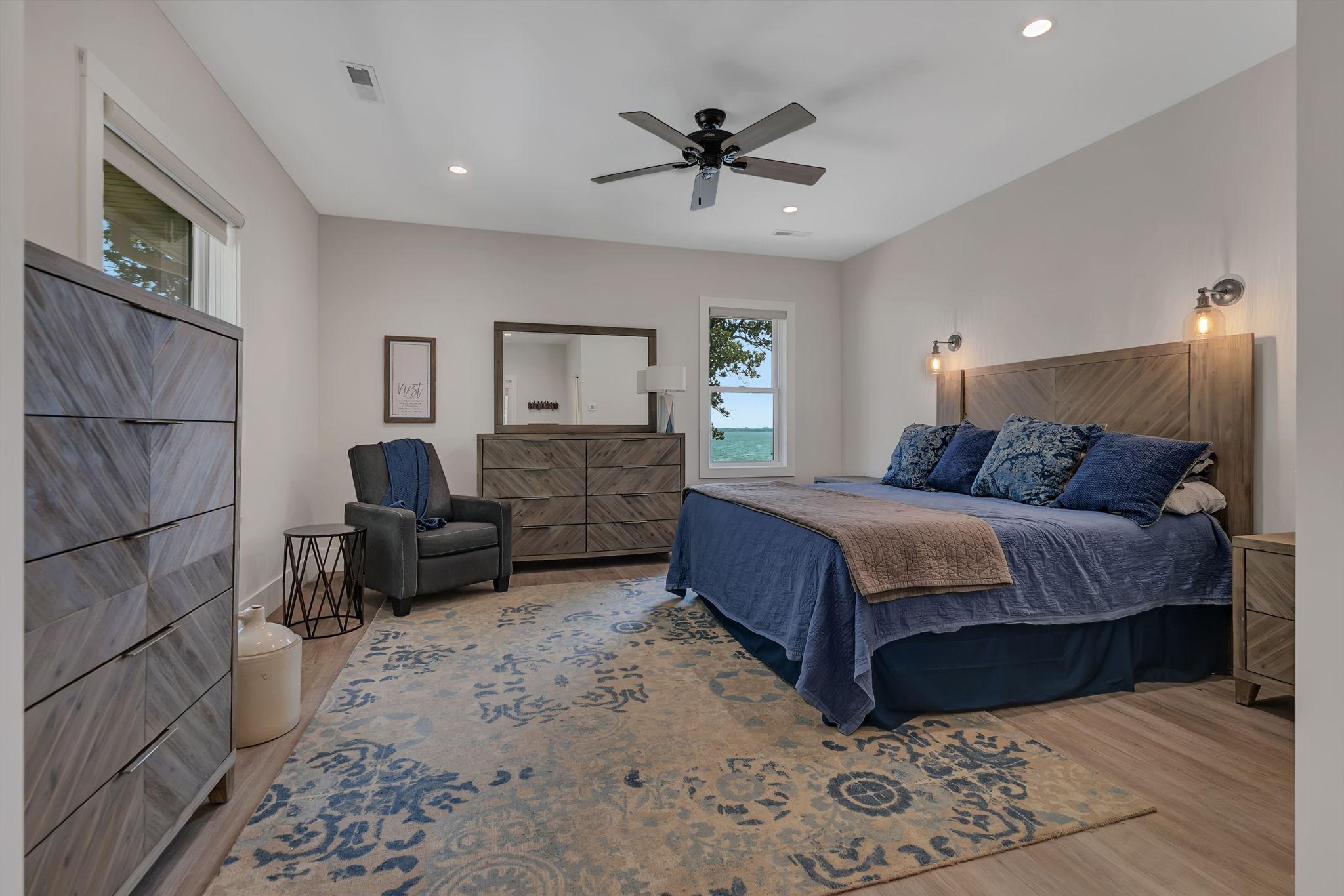 8995 N Shore Drive Property Photo 52