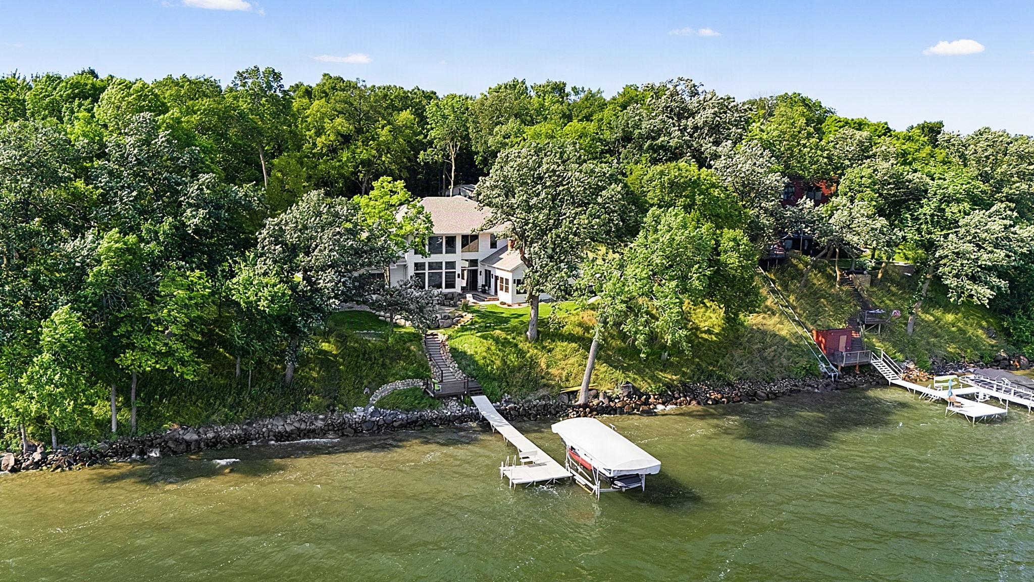 8995 N Shore Drive Property Photo 80