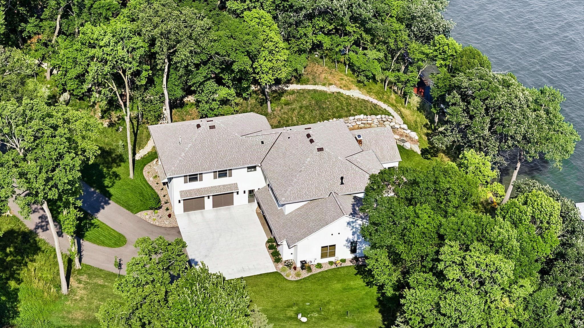 8995 N Shore Drive Property Photo 89