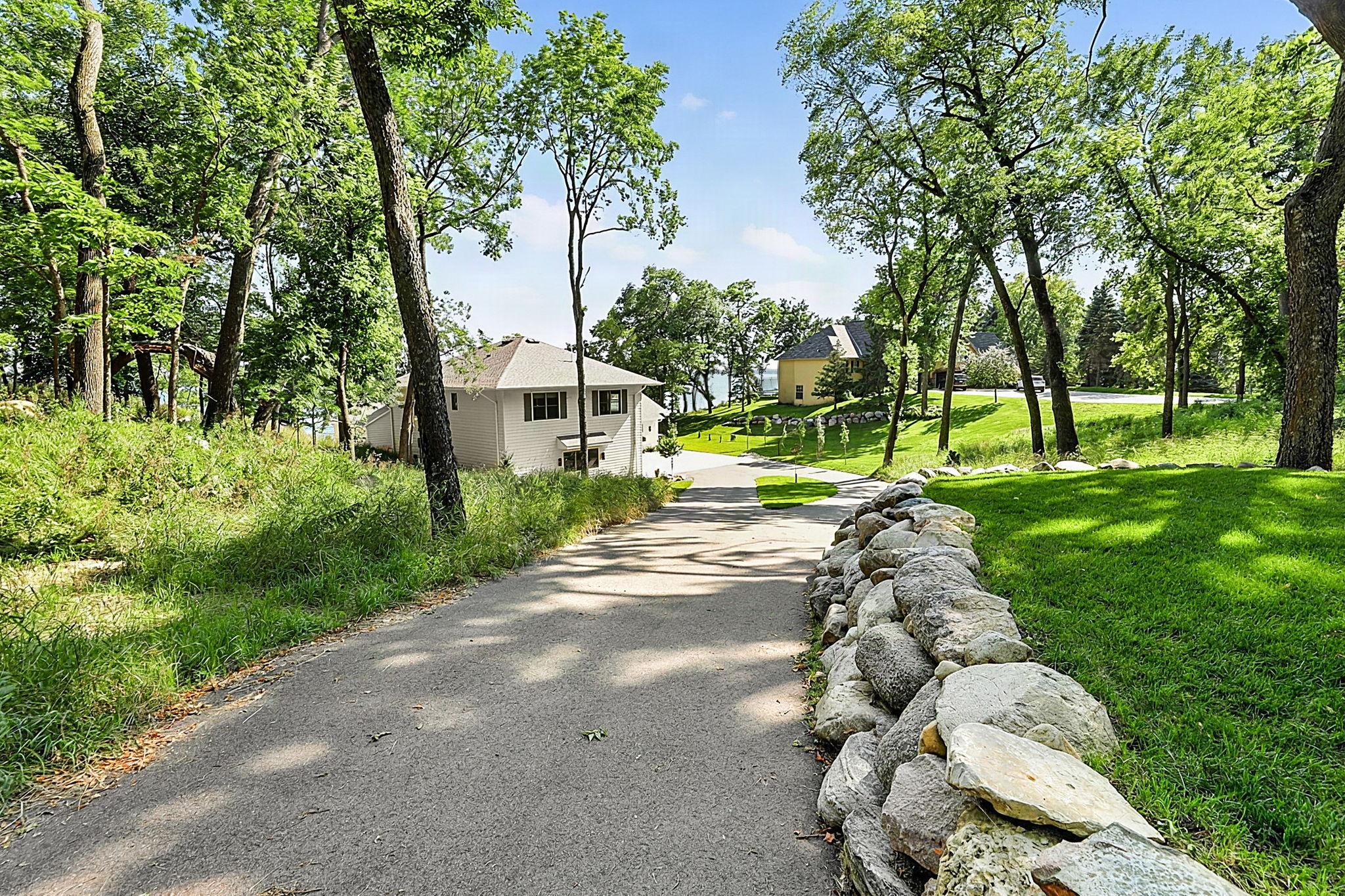 8995 N Shore Drive Property Photo 91