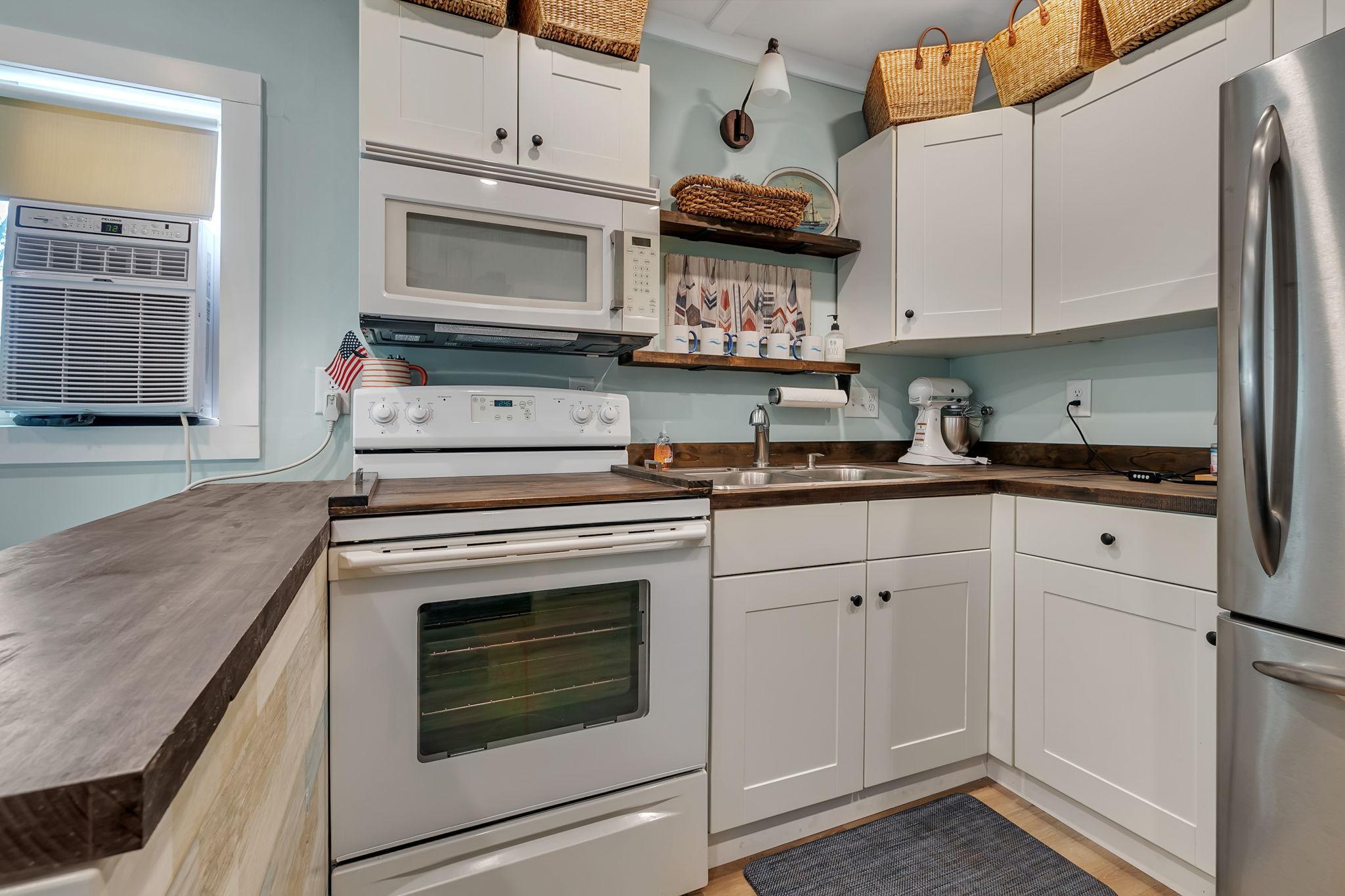 8995 N Shore Drive Property Photo 105