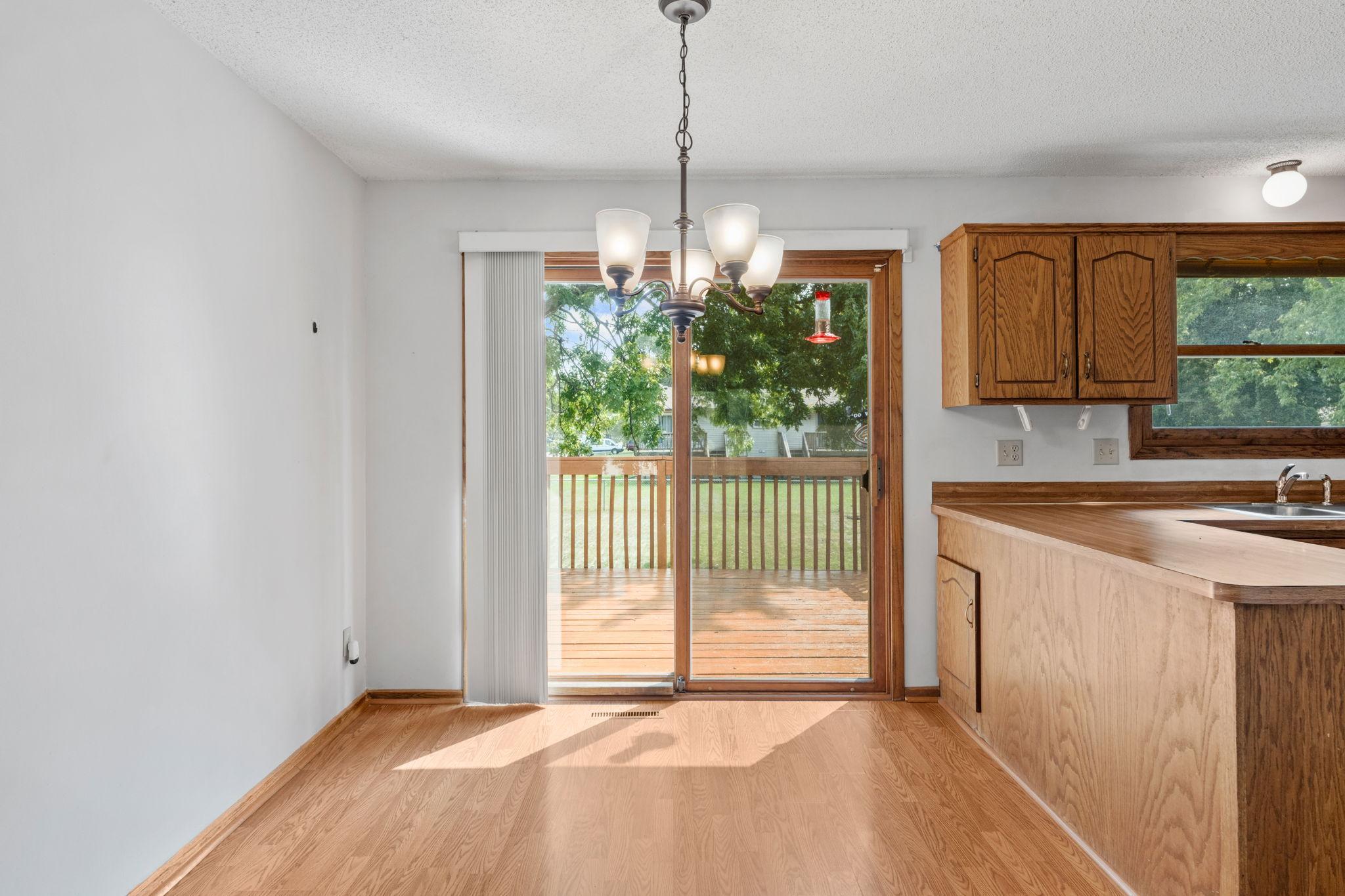 3501 84th Circle N Property Photo 4
