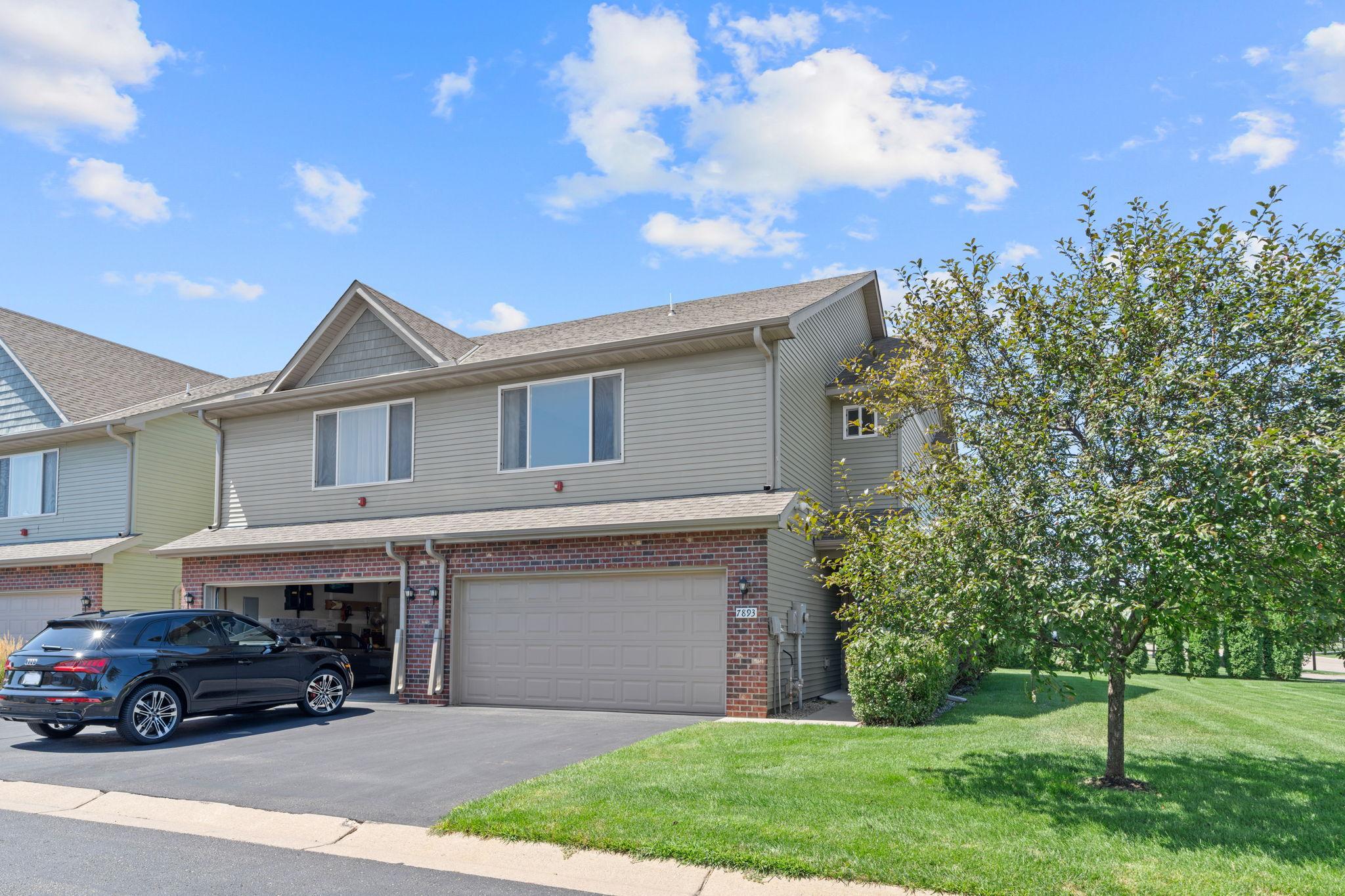 7893 Gotland Lane Property Photo 3