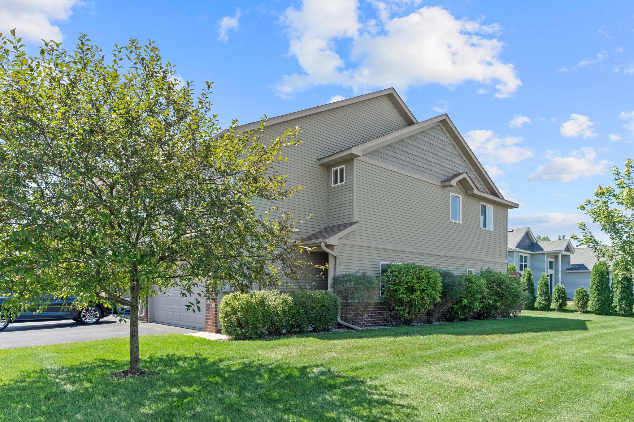 7893 Gotland Lane Property Photo 3