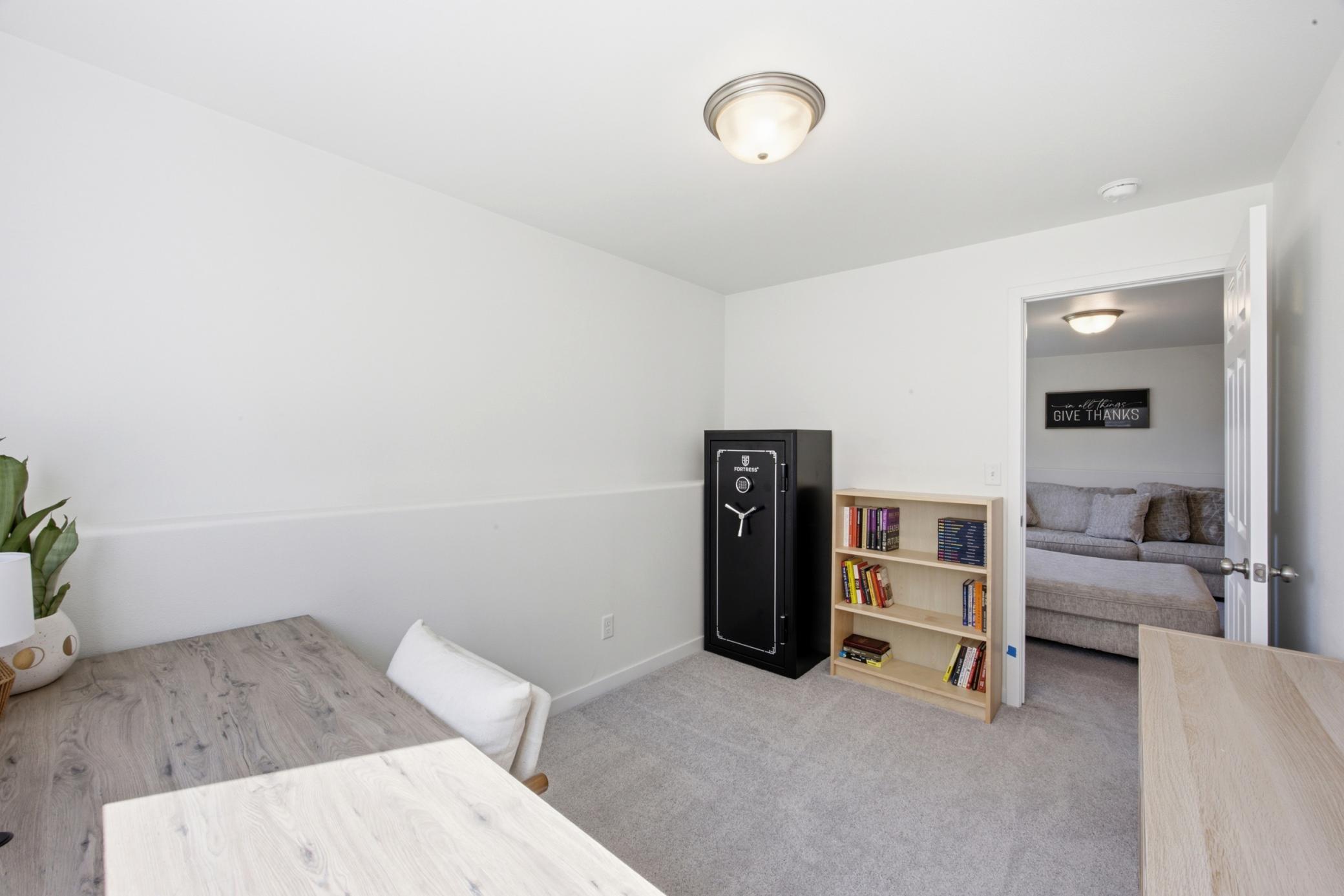 6684 Toronto Drive S Property Photo 22