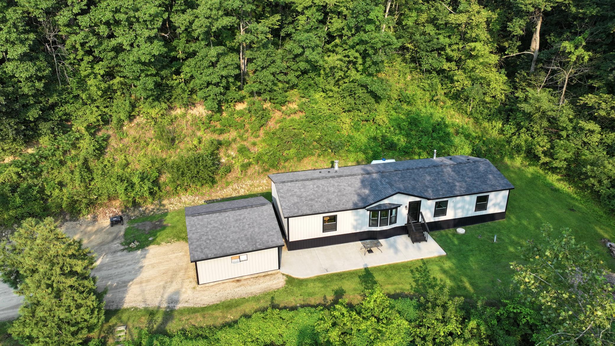 5755 Oak Forest Lane Property Photo 8