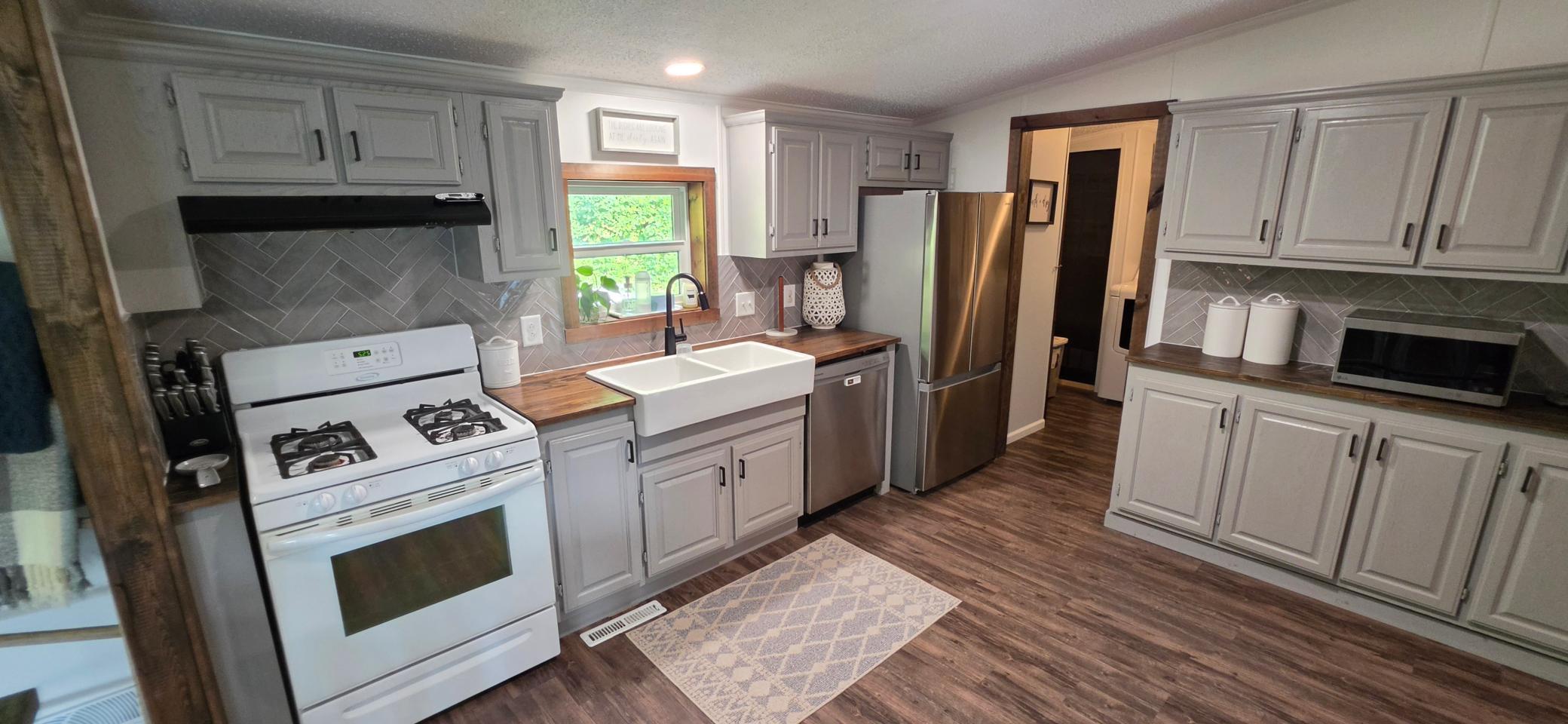 5755 Oak Forest Lane Property Photo 18