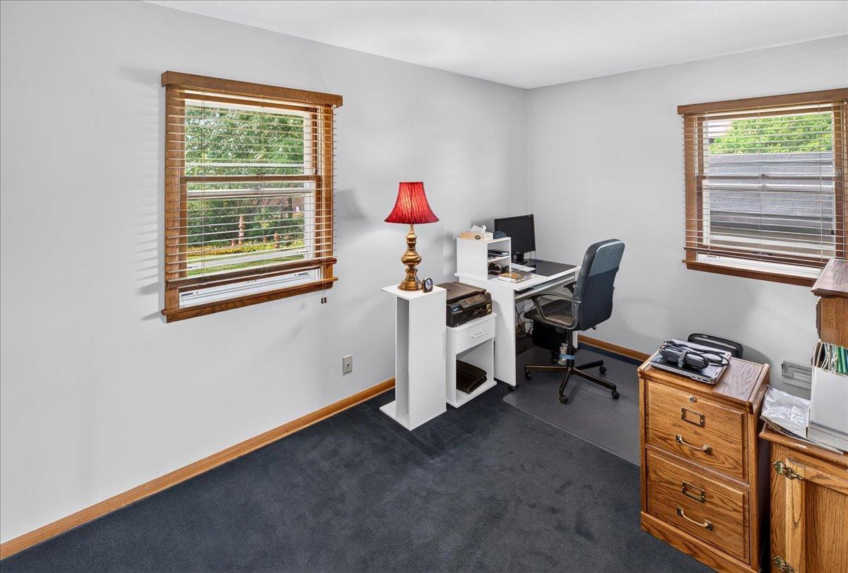 10707 Chowen Circle Property Photo 12