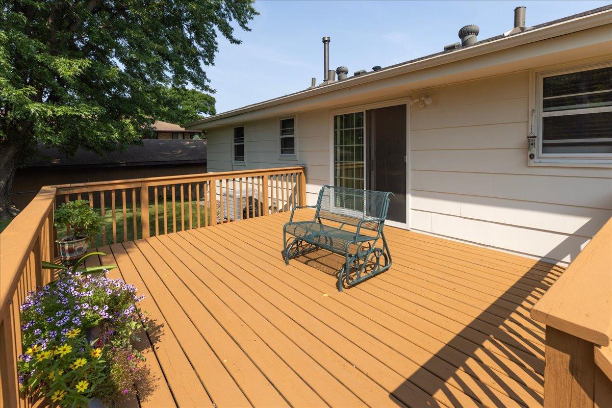 10707 Chowen Circle Property Photo 26