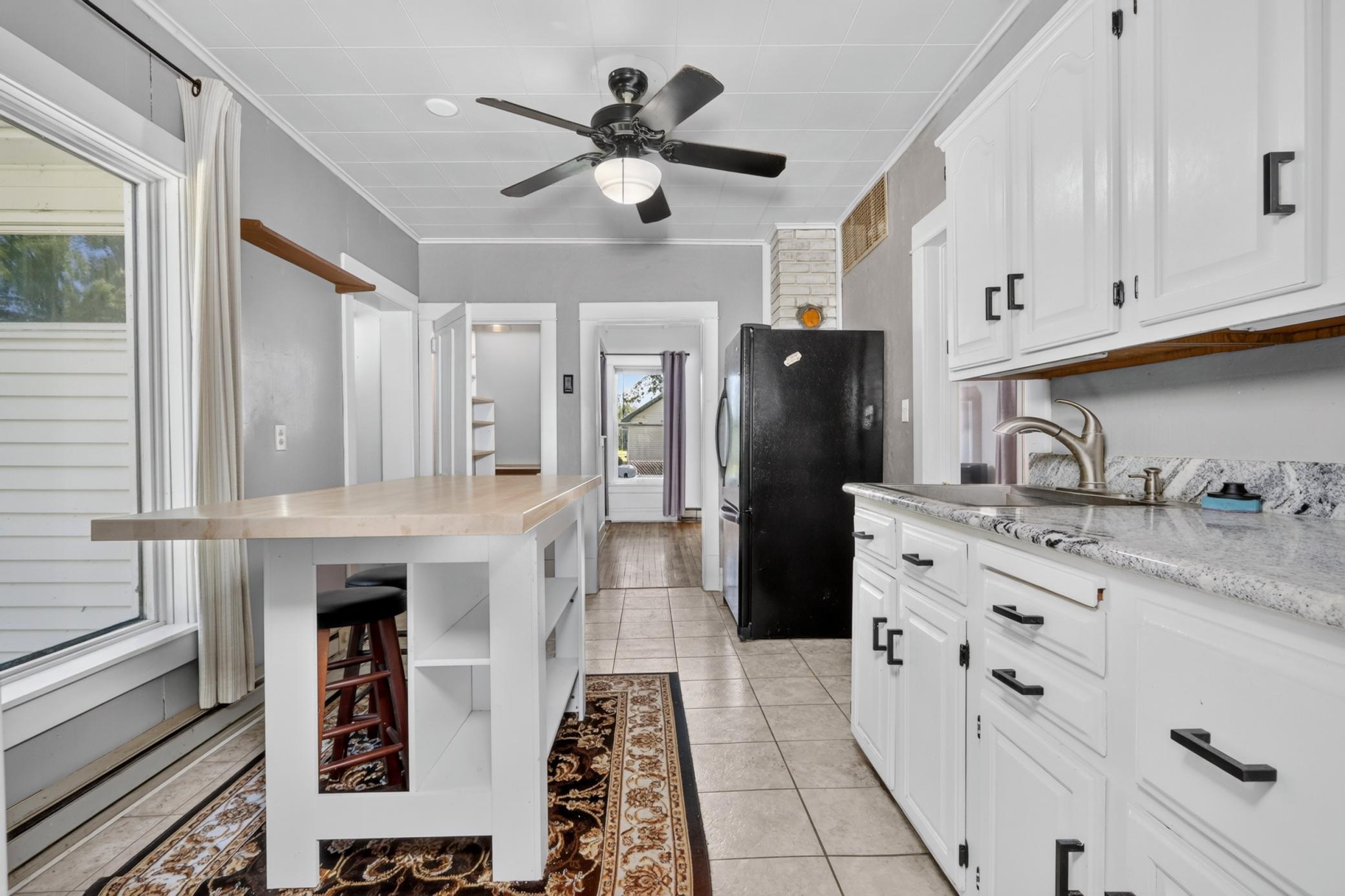 401 Wright Street Property Photo 10