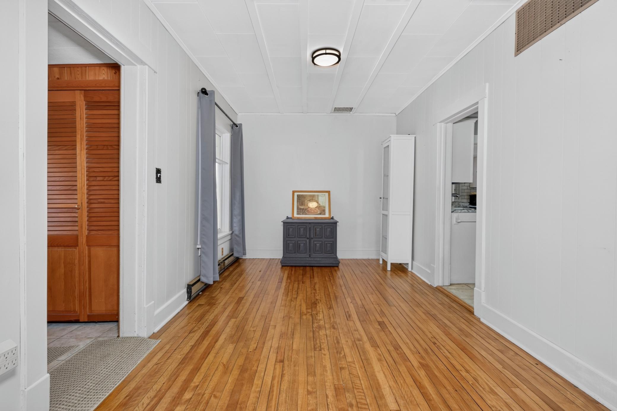401 Wright Street Property Photo 15