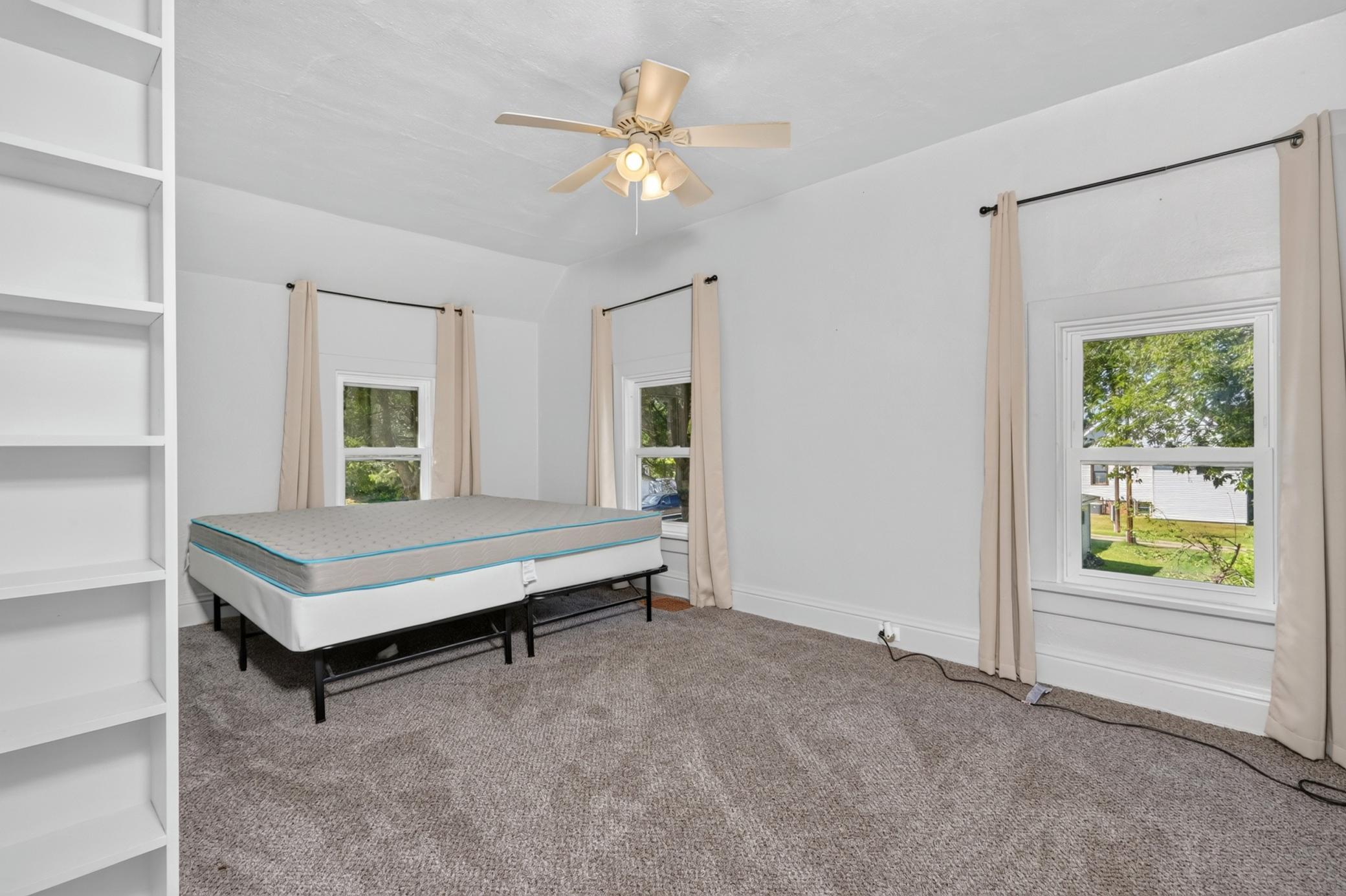 401 Wright Street Property Photo 18