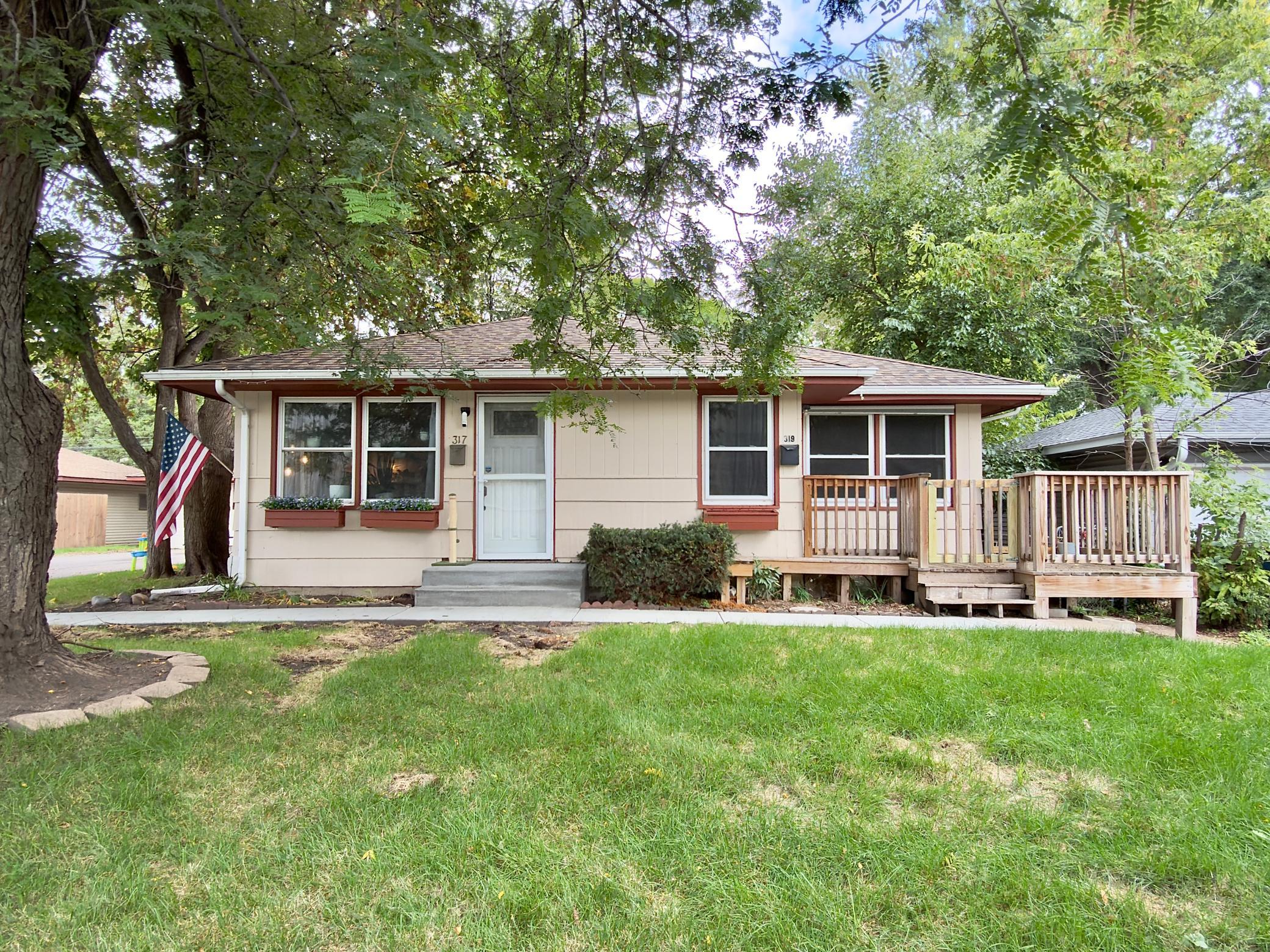 317 Washington Avenue S Property Photo 1