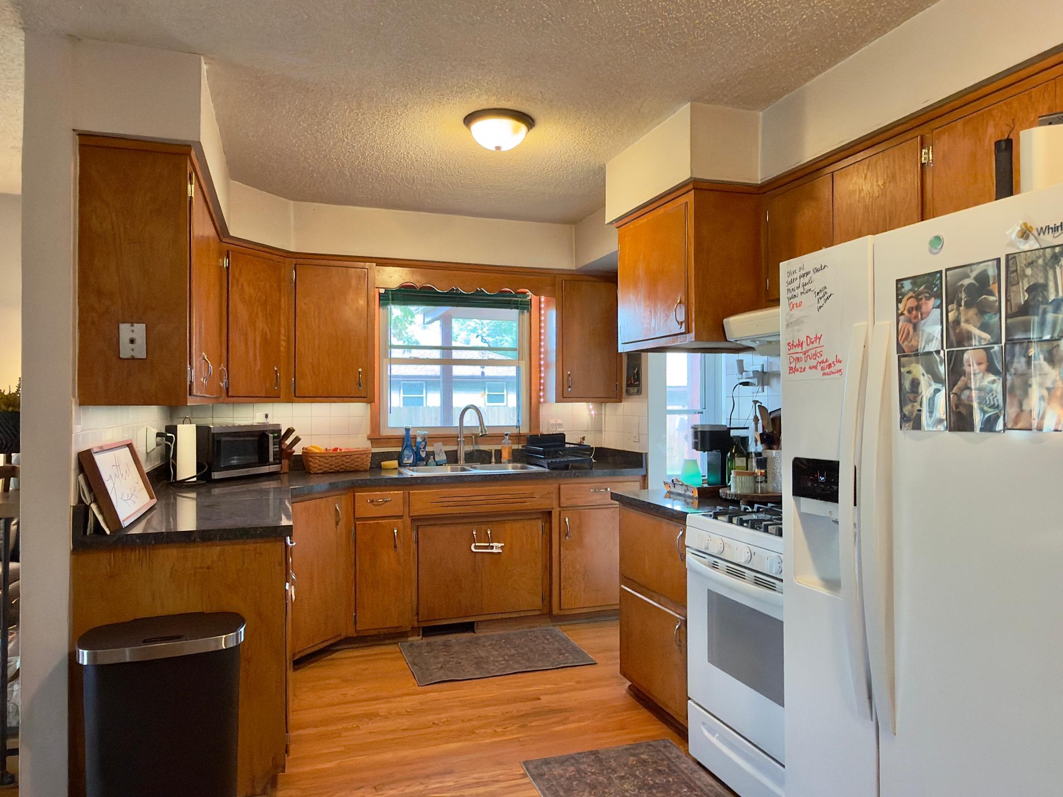 317 Washington Avenue S Property Photo 4