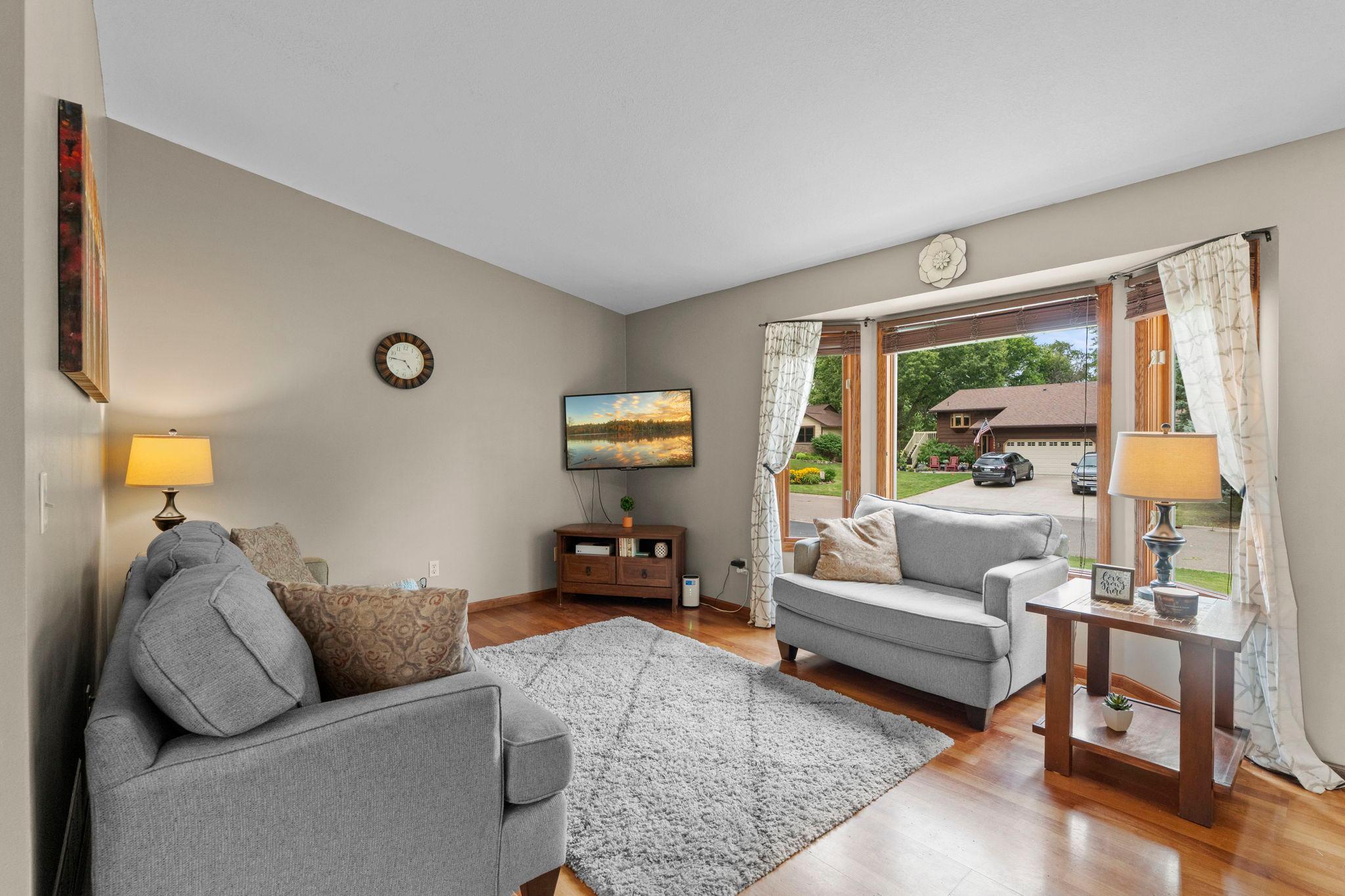1555 Lamotte Circle Property Photo 8