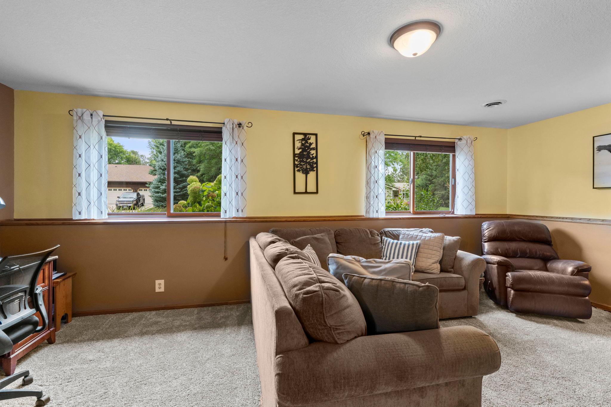 1555 Lamotte Circle Property Photo 37