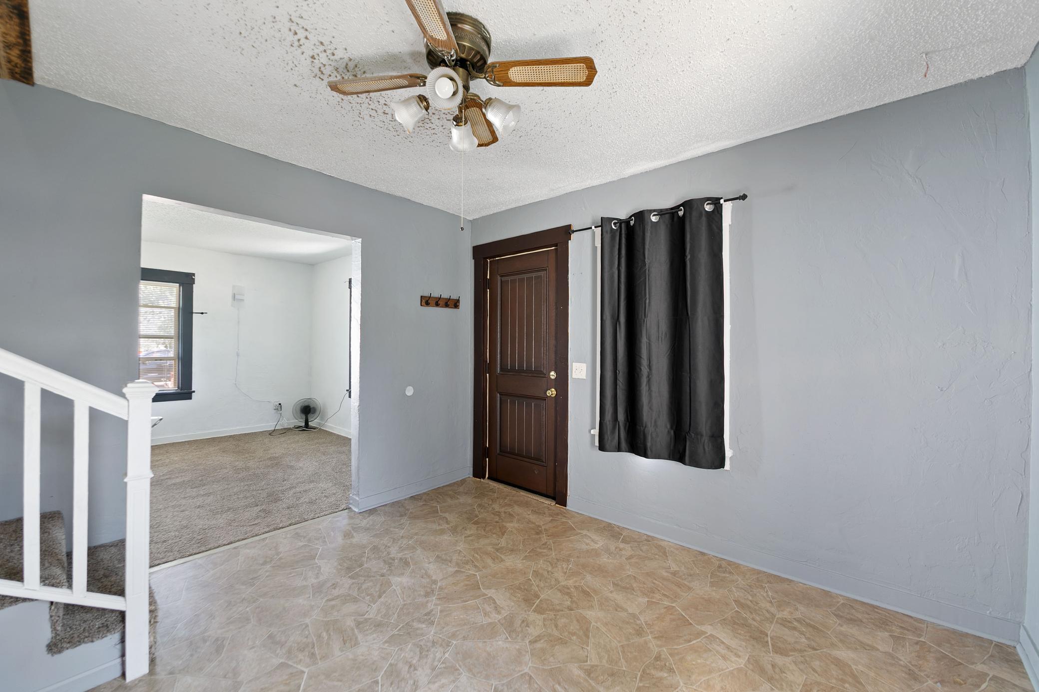 325 Prentice Street S Property Photo 14