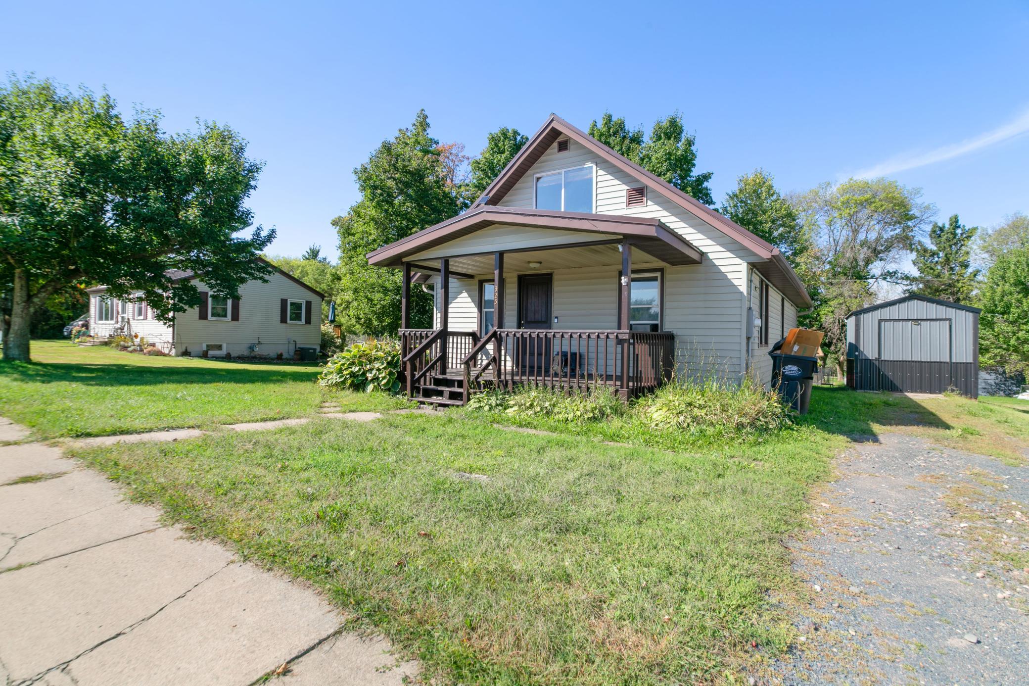 325 Prentice Street S Property Photo 20