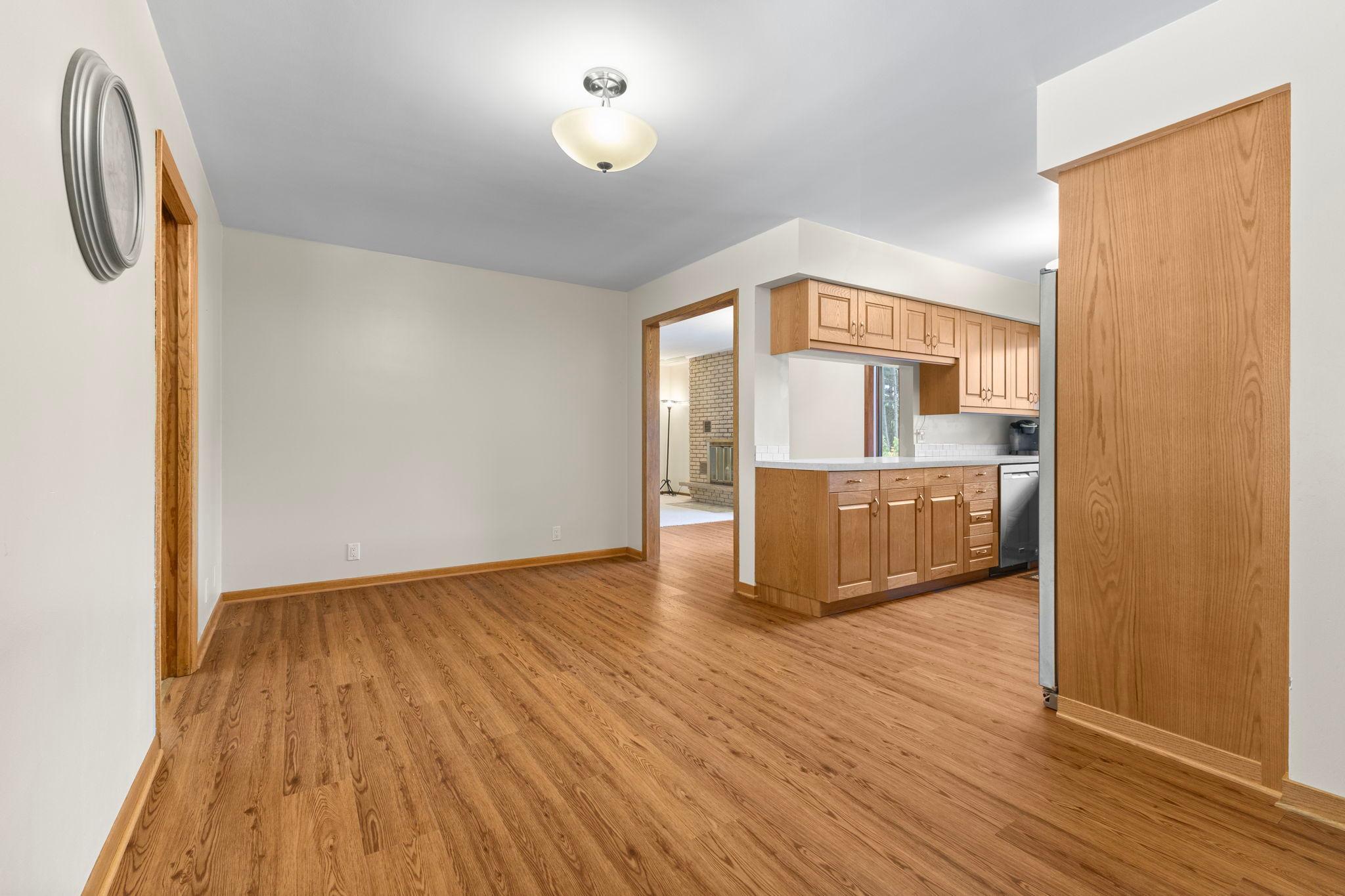 345 Sunset Lane N Property Photo 17