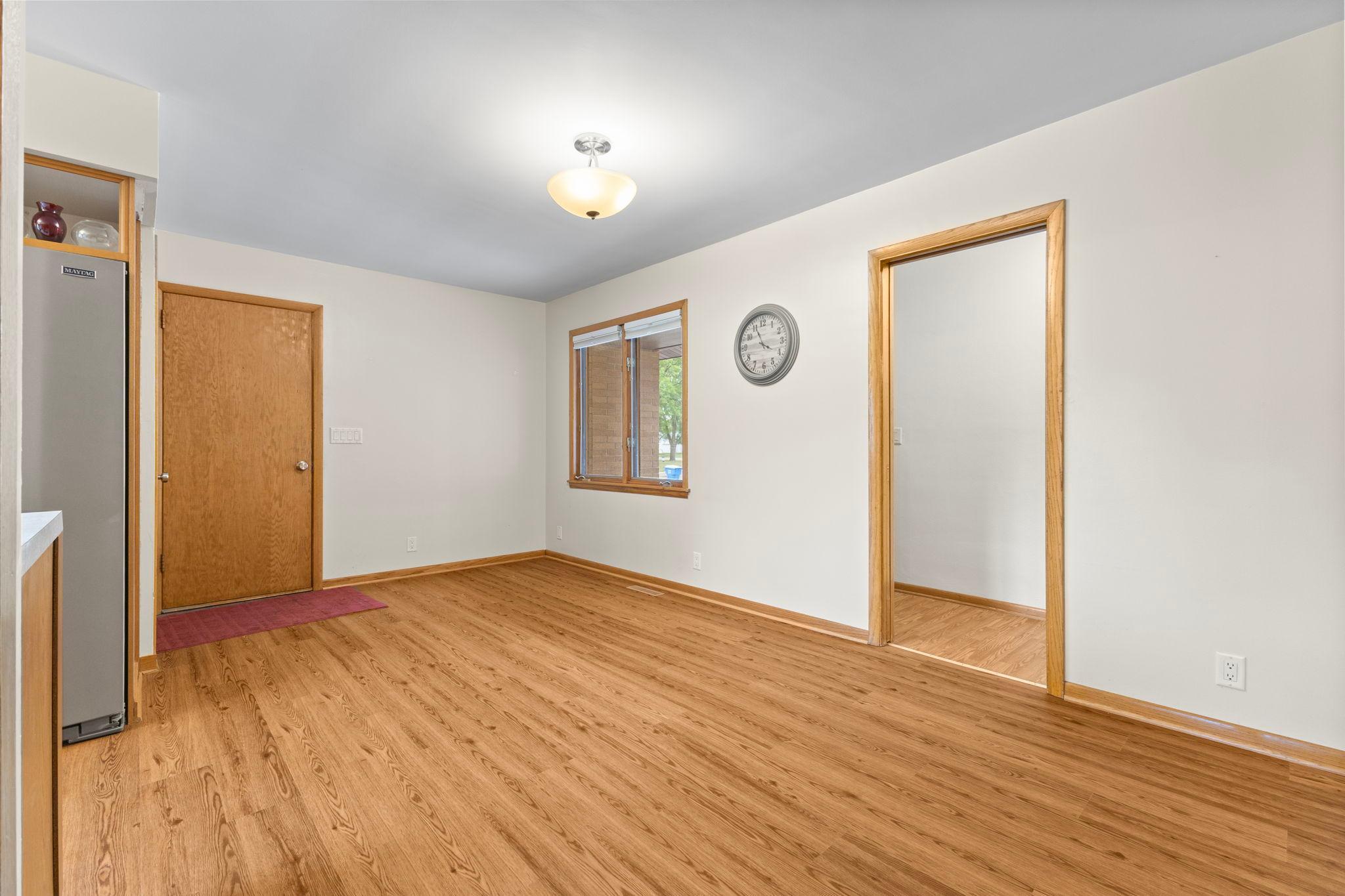 345 Sunset Lane N Property Photo 20