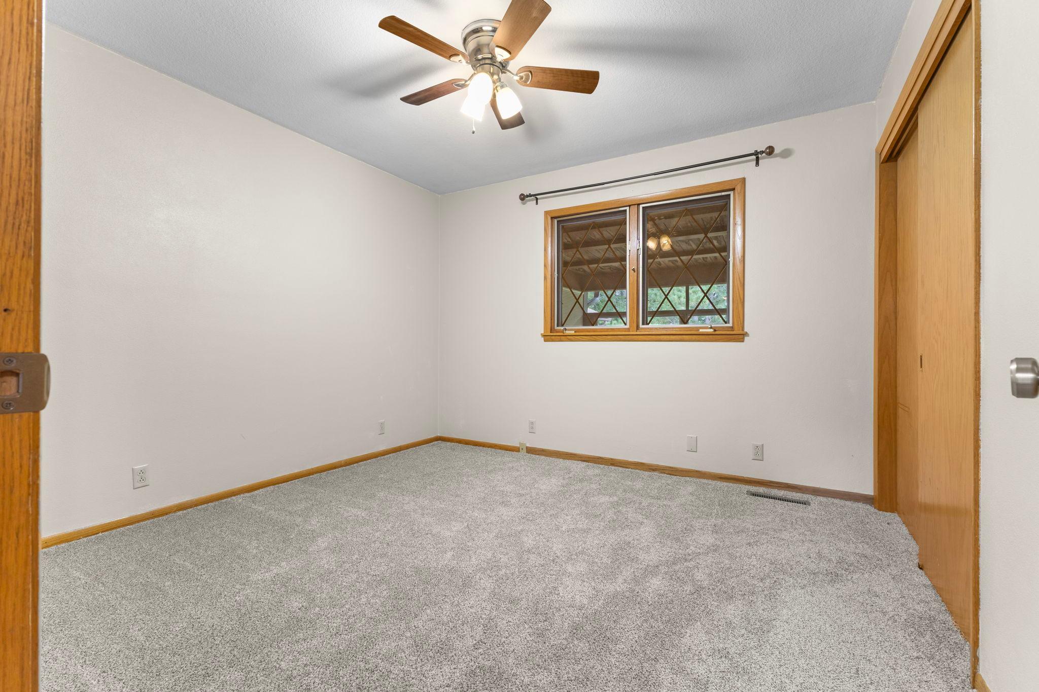 345 Sunset Lane N Property Photo 30