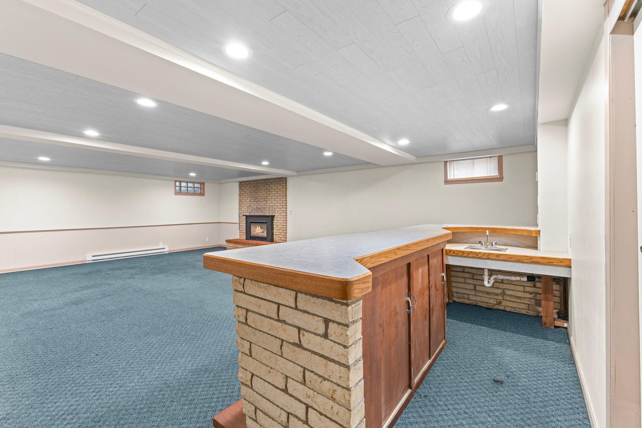345 Sunset Lane N Property Photo 33