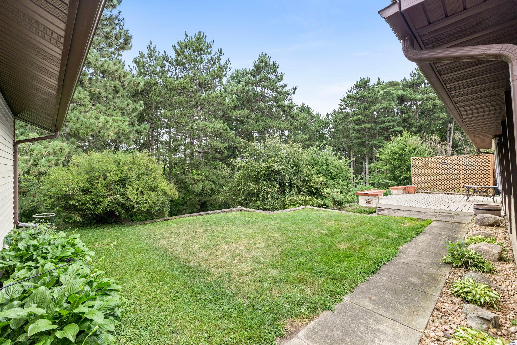 345 Sunset Lane N Property Photo 41