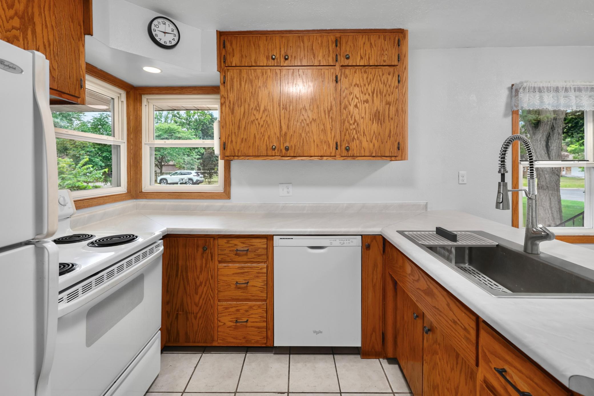 1702 14th Avenue S Property Photo 4