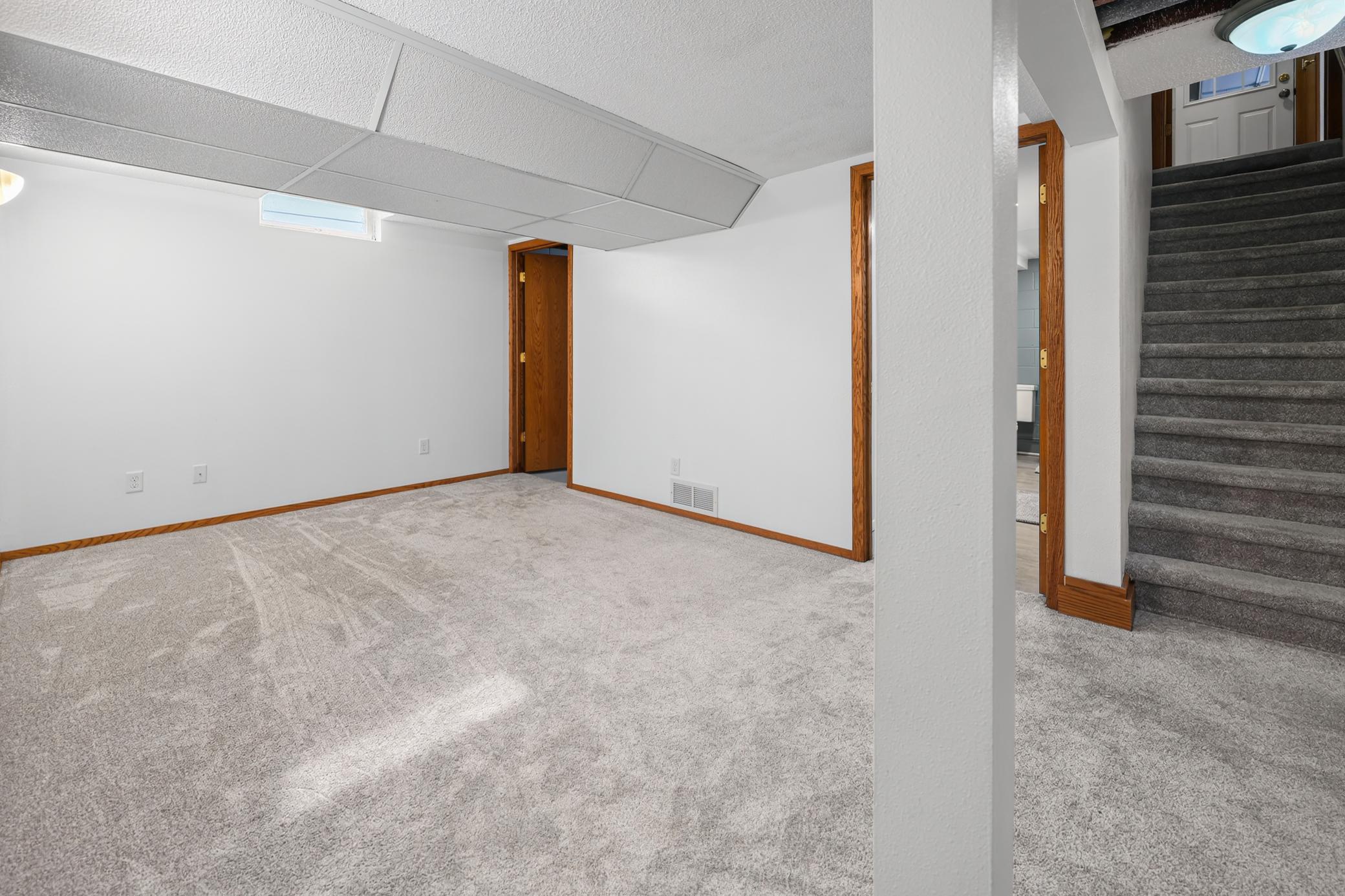 1702 14th Avenue S Property Photo 37
