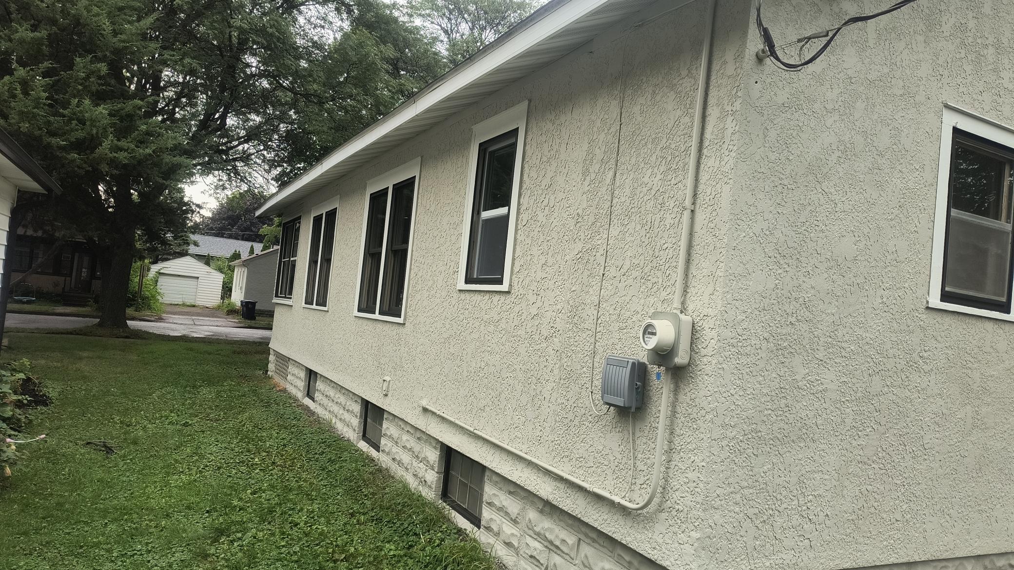 1264 Bush Avenue Property Photo 3