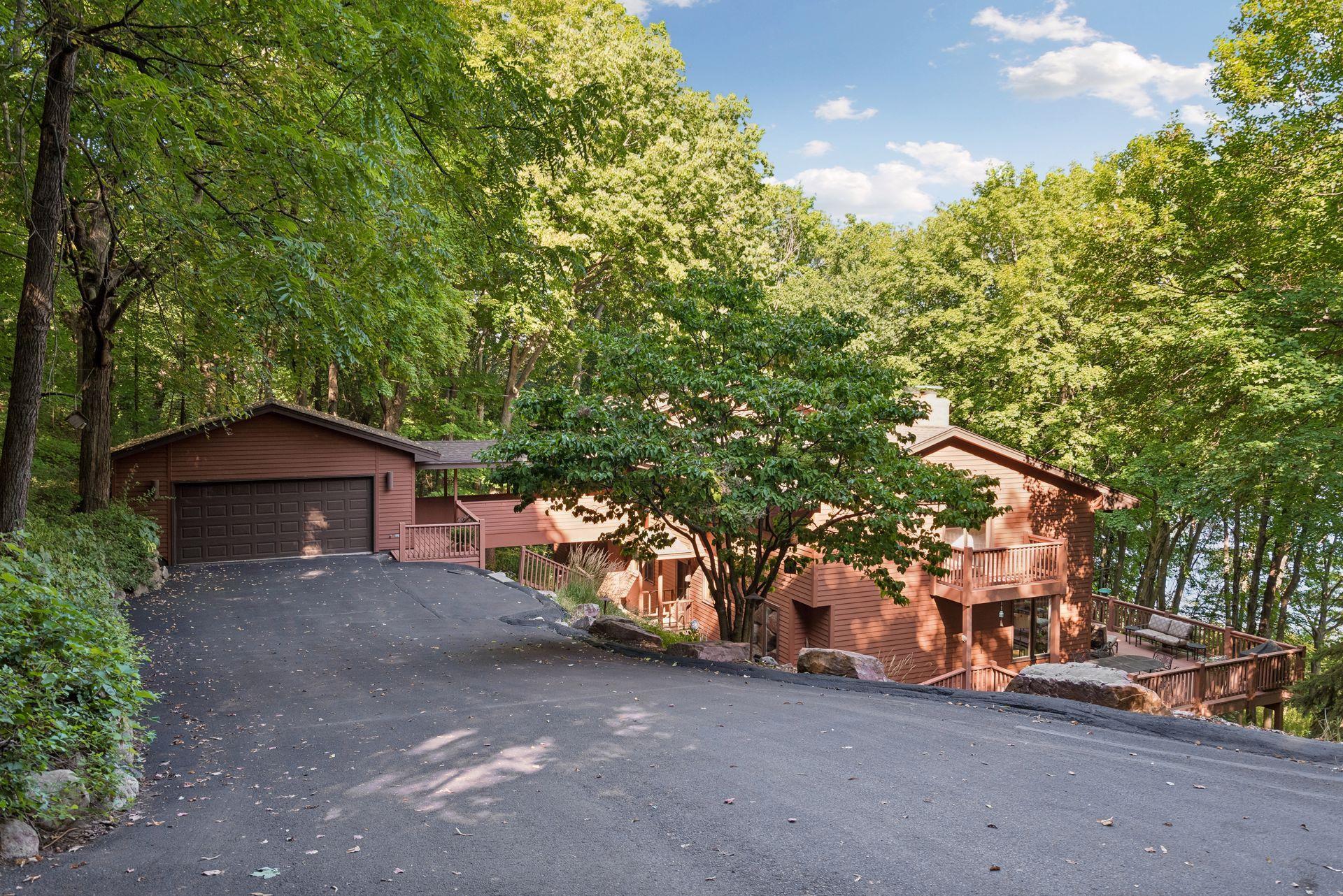 5845 Ridge Road Property Photo 1
