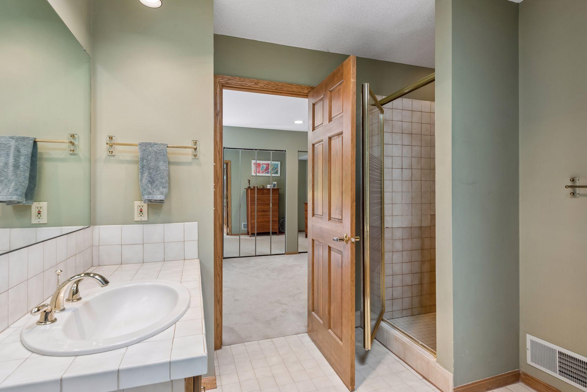 5845 Ridge Road Property Photo 41