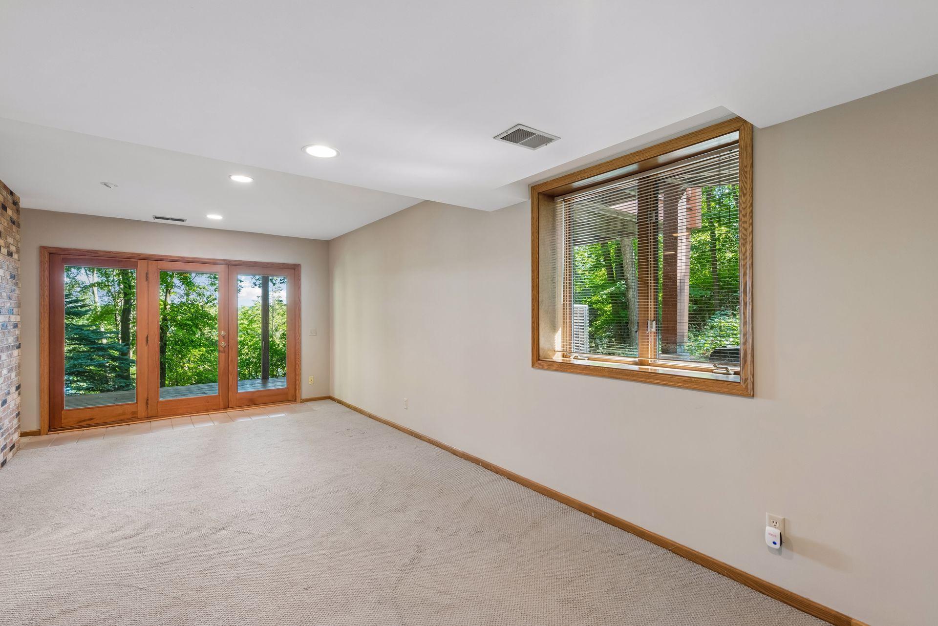 5845 Ridge Road Property Photo 49
