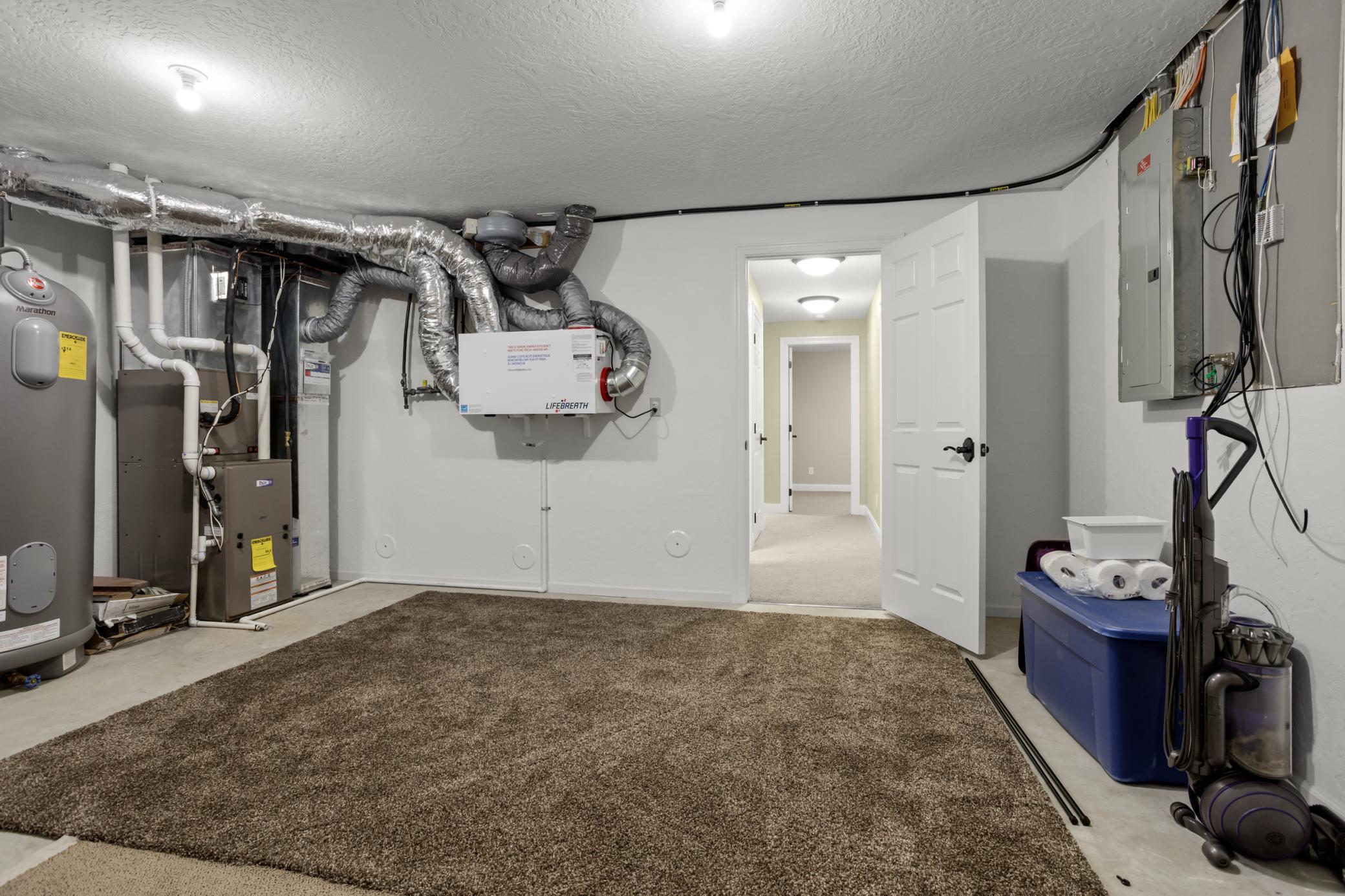 4357 Coventry Drive S Property Photo 43