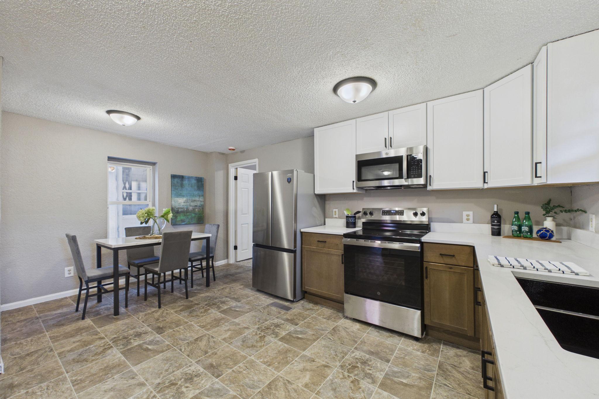 920 Farrington Street Property Photo 1