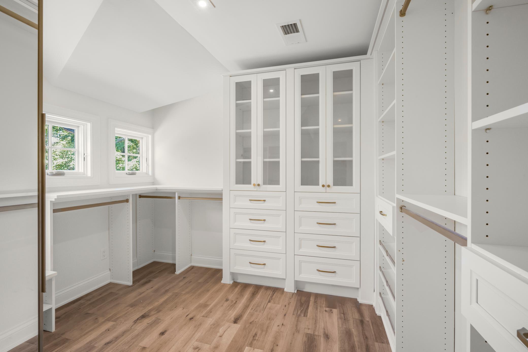 20590 Linden Road Property Photo 14