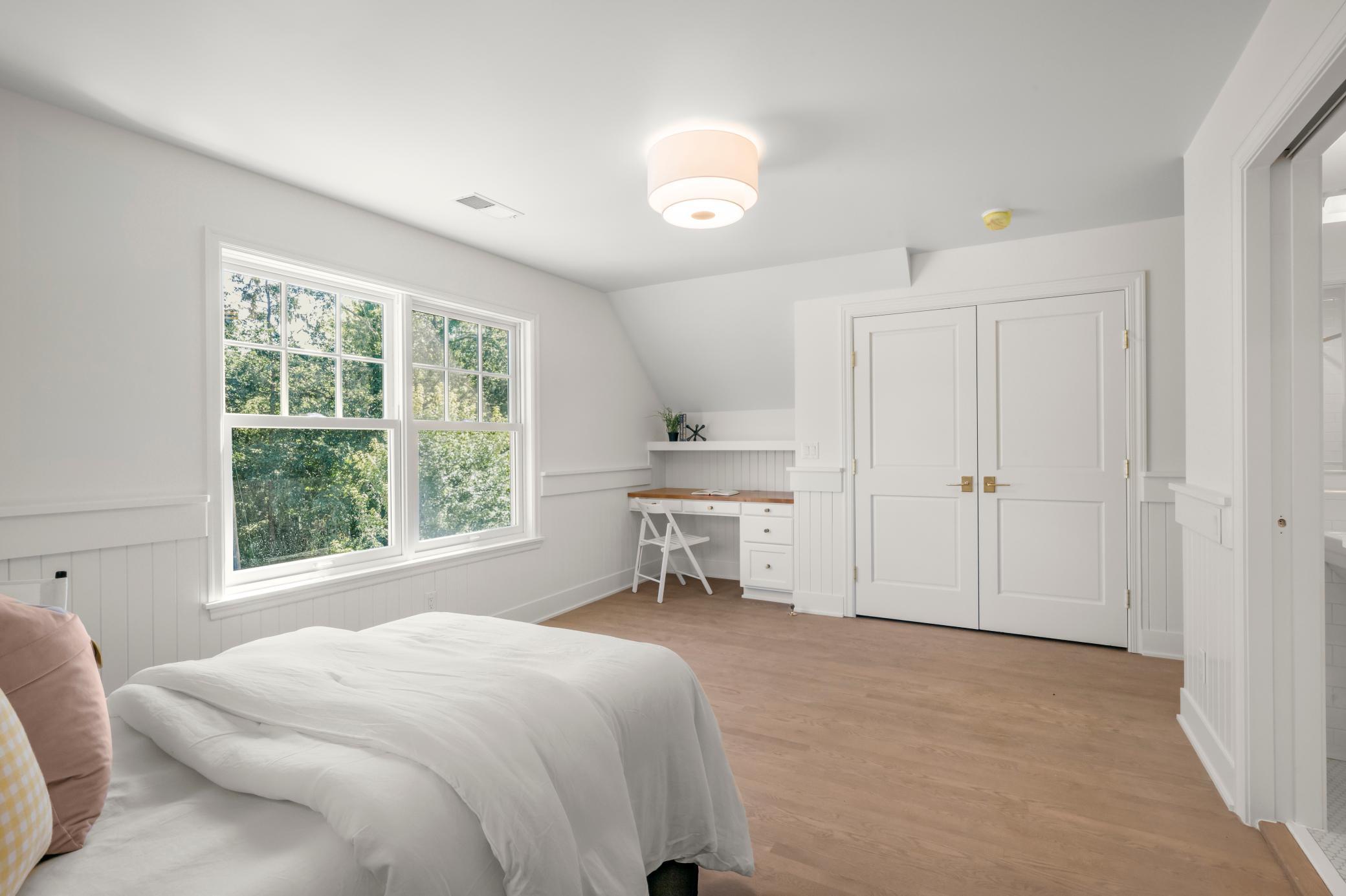 20590 Linden Road Property Photo 15