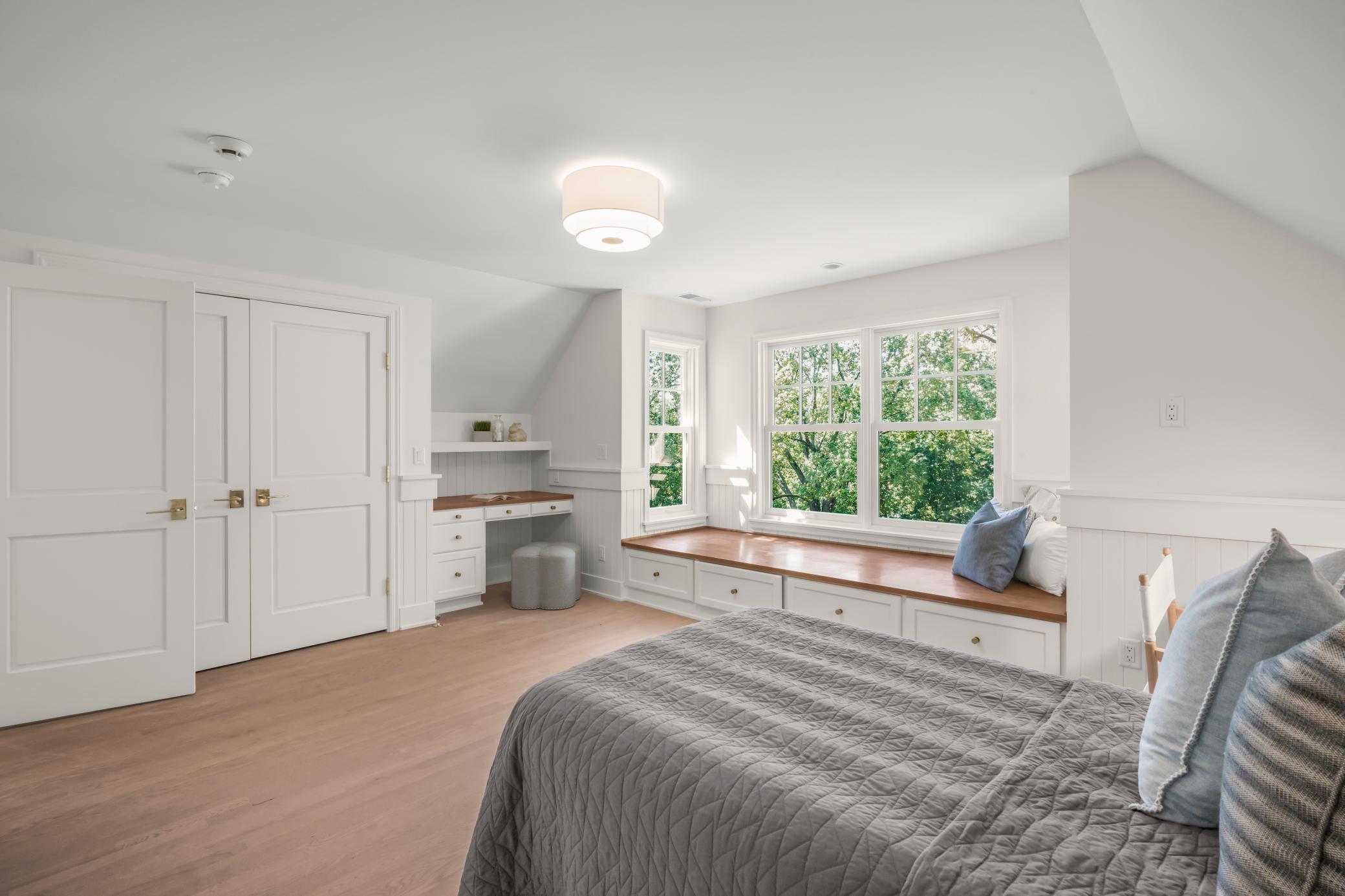 20590 Linden Road Property Photo 18