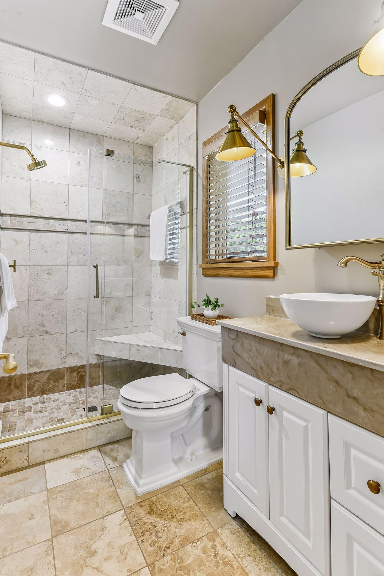 15803 Holdridge Road E Property Photo 22