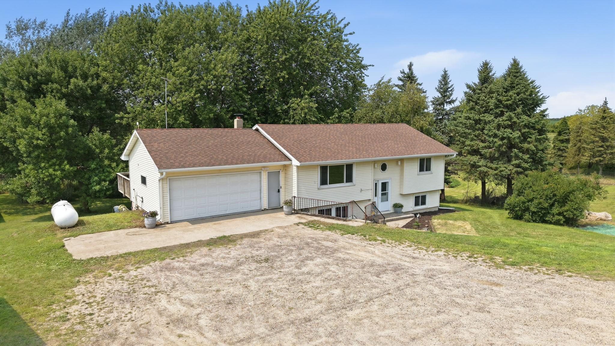 16905 Csah 5 Property Photo 24