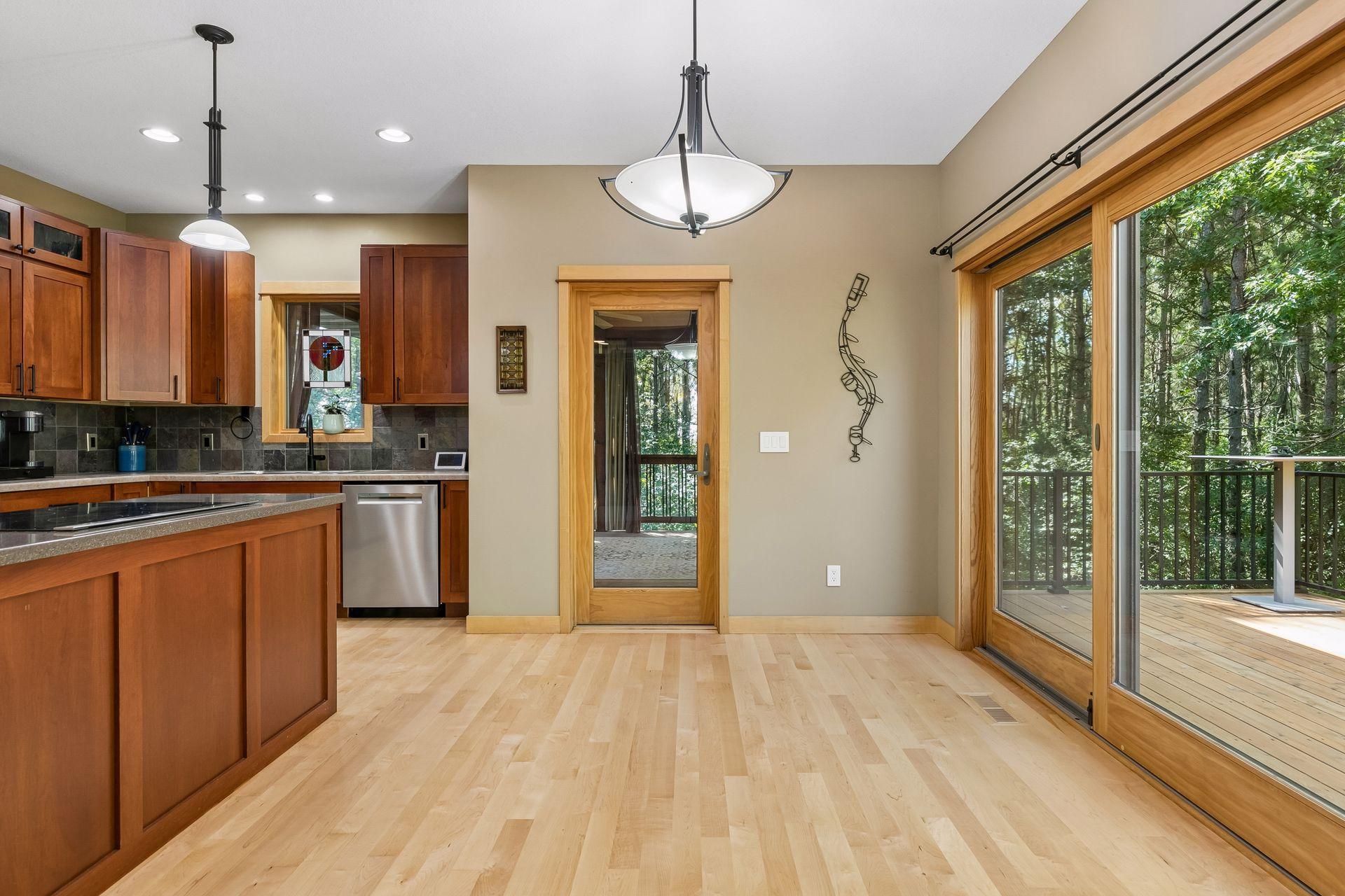 924 193rd Street Property Photo 18