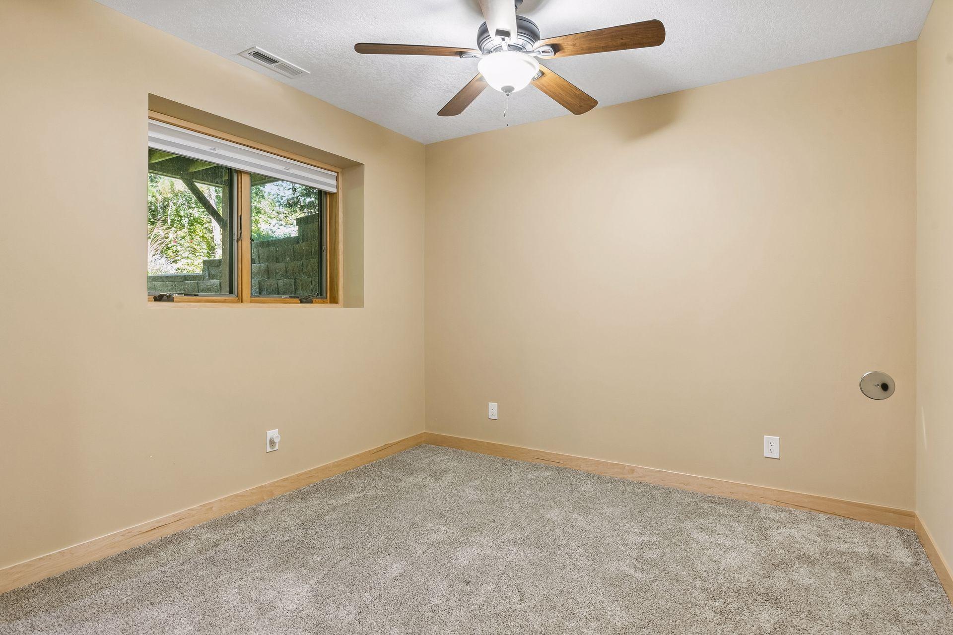 924 193rd Street Property Photo 41