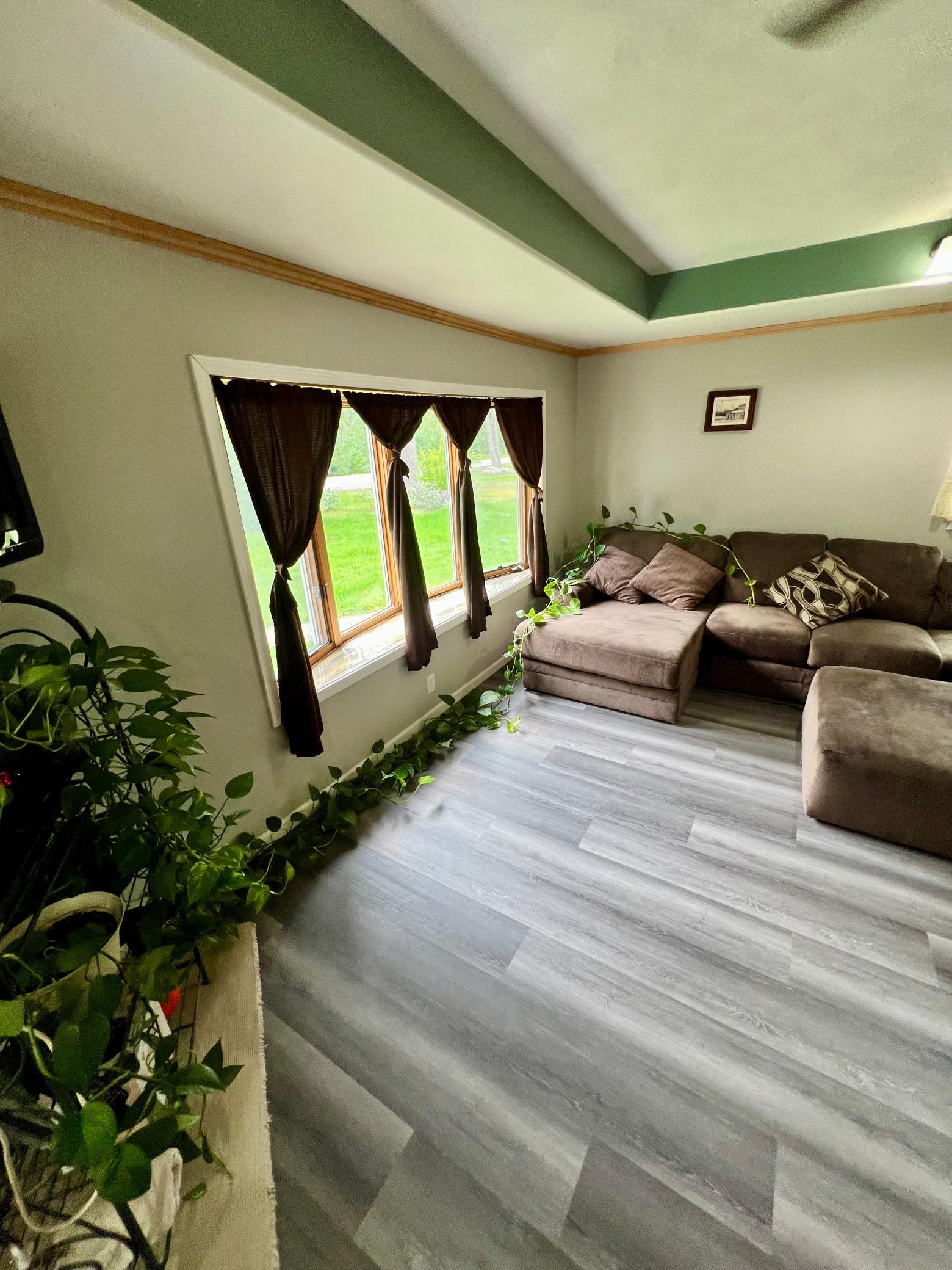 185 Peterson Road Property Photo 14