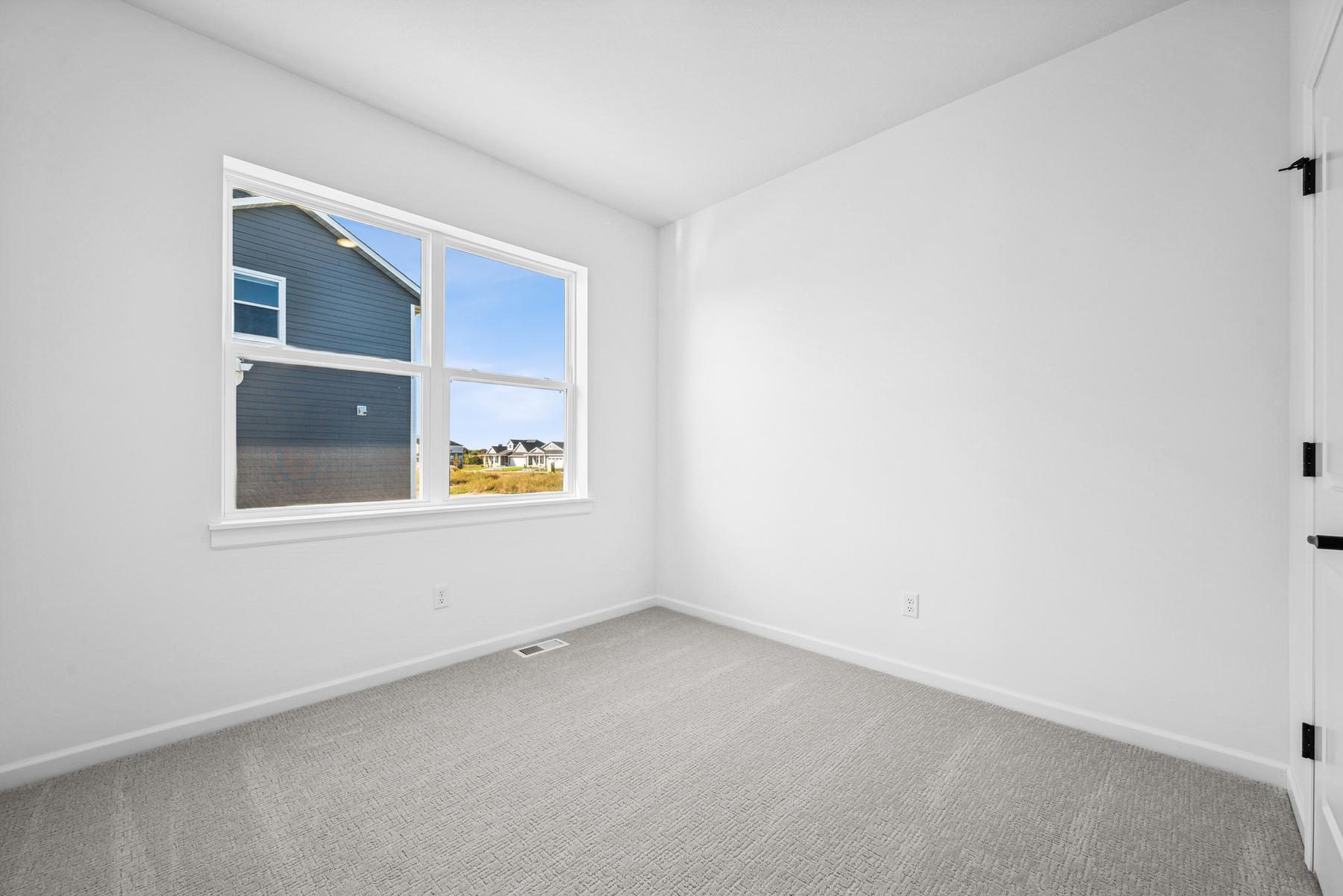 1494 Tyrone Drive Property Photo 12