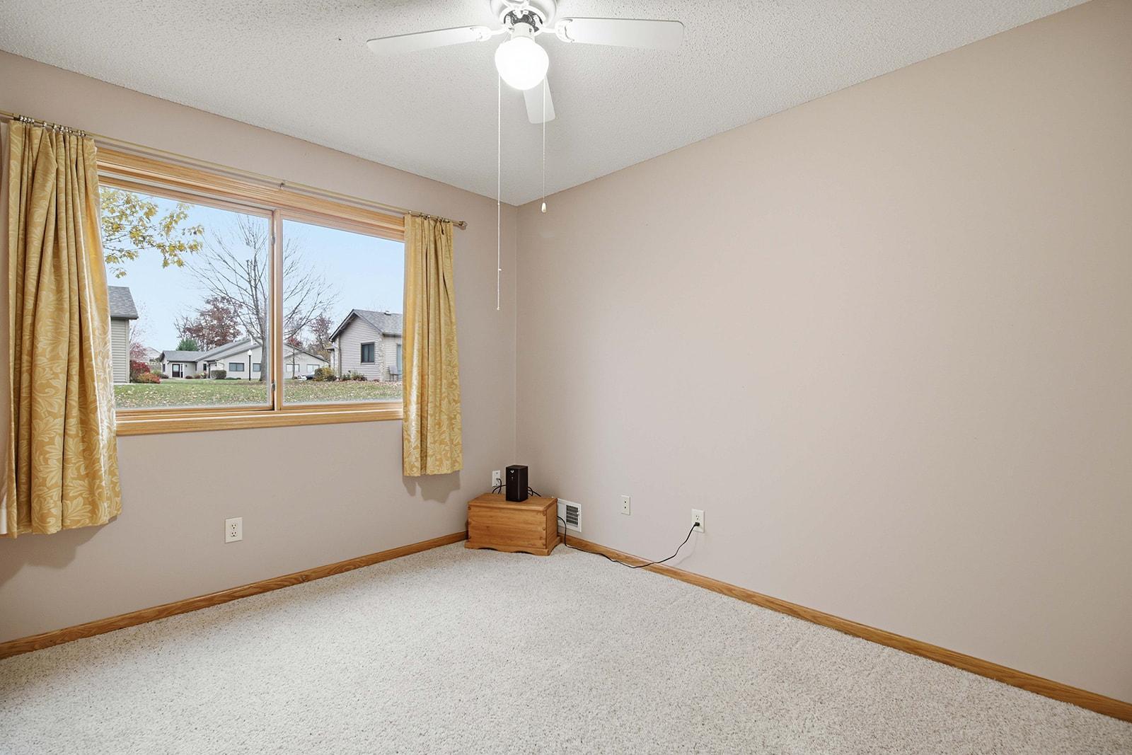 702 Sunset Lane Property Photo 11